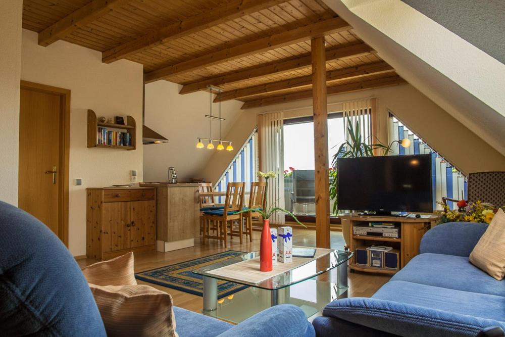 Zwei Ferienwohnungen Ankerpatz 70 qm mit Loggia Puppenstube 50 qm mit Gartenterrasse in Hagenburg nahe Steinhuder Meer - Property Image 36