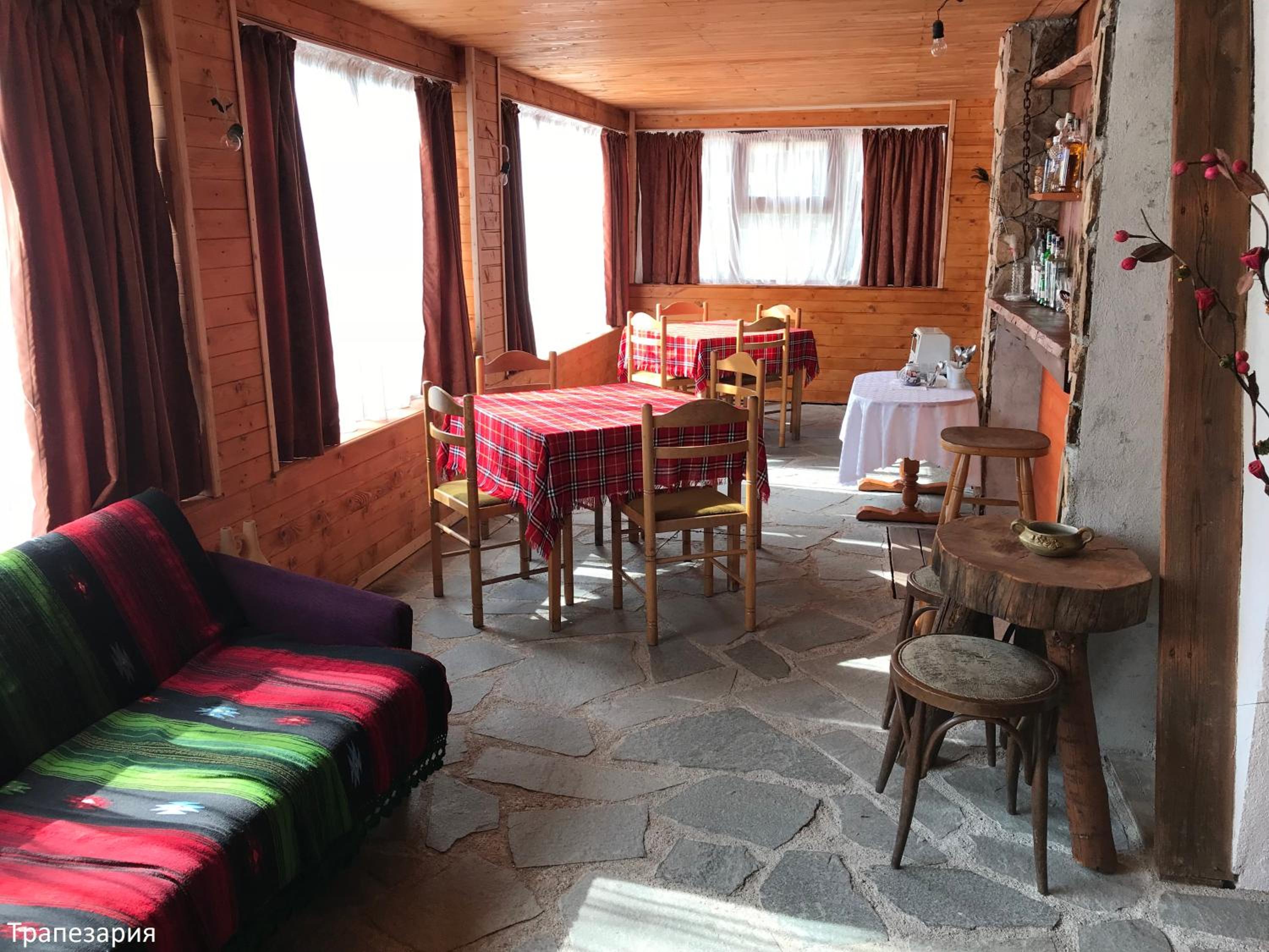 Vasi Apartments