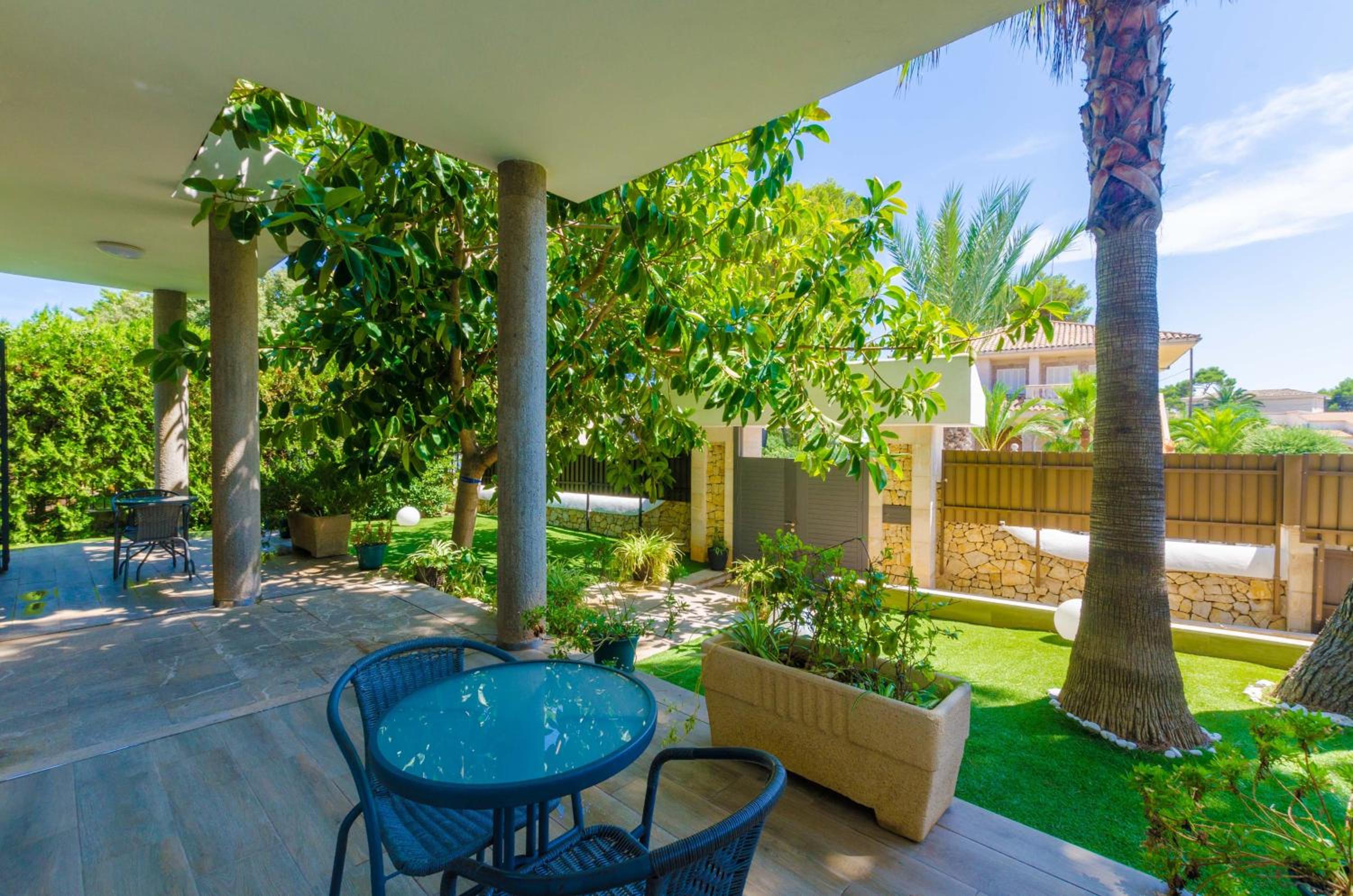 Villa Diagonal view 5