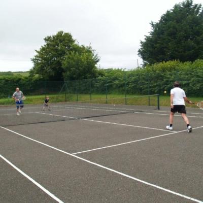 Coach House, Family-Friendly, Sleeps 8 with Indoor Pool, Tennis Court & Tarka Trail Access for cycling view 3