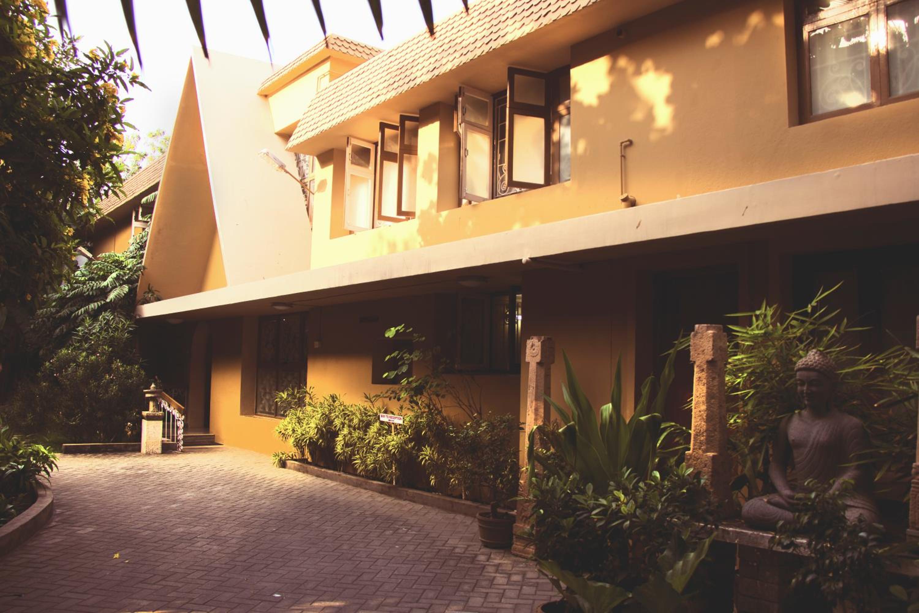 Hanu Reddy Residences, Poes Garden - Boutique Urban Retreat