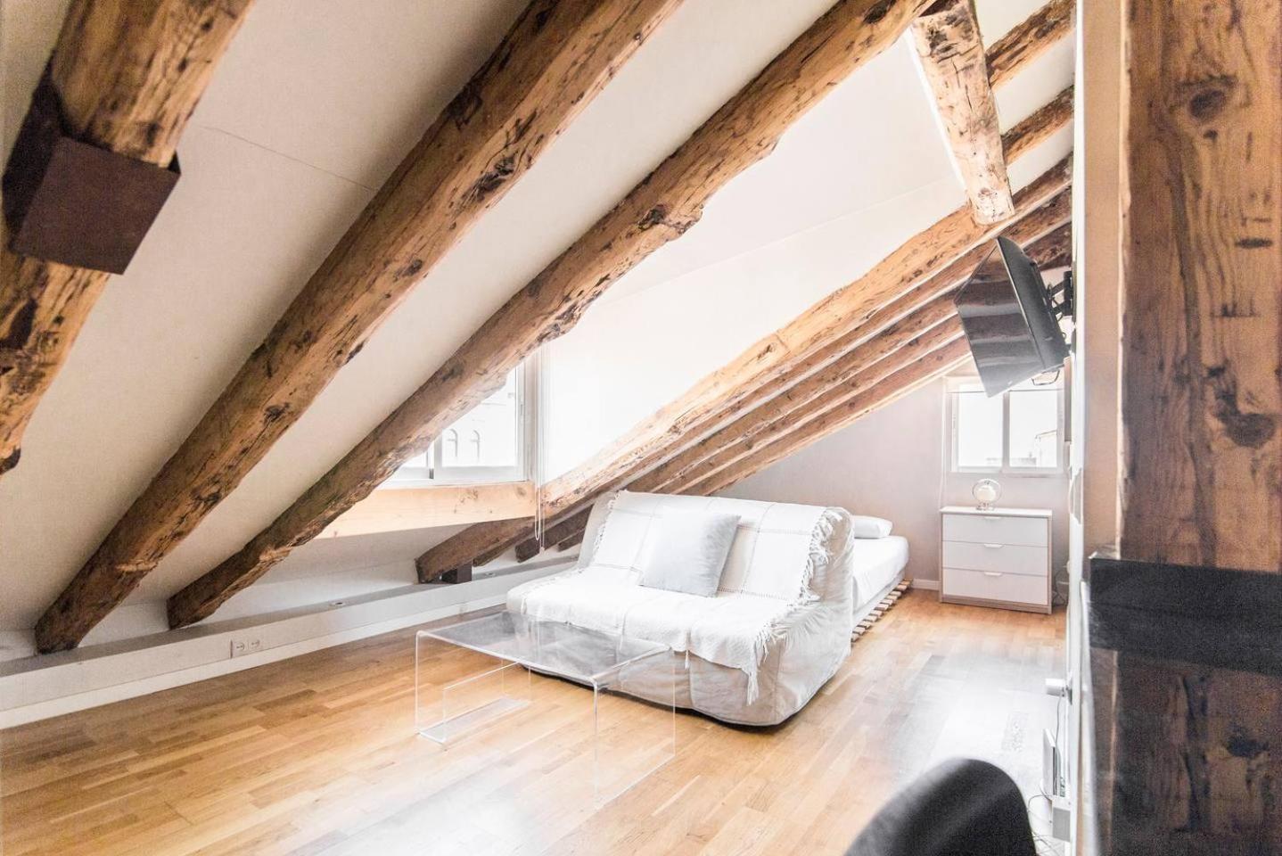 ATOCHA SKY PENTHOUSE STUDIO with views view 2