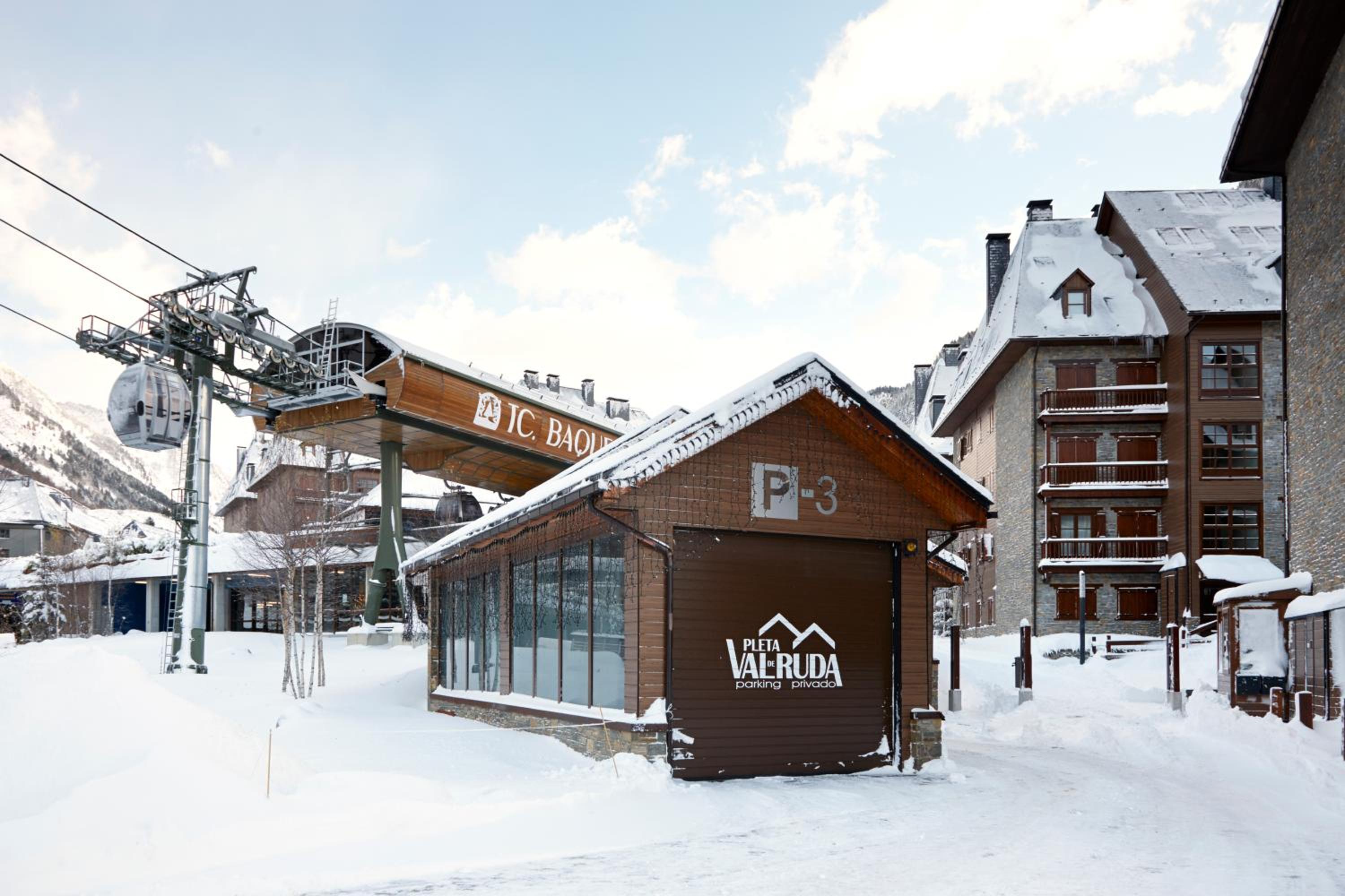 Val de Ruda Luxe 60 by FeelFree Rentals view 5