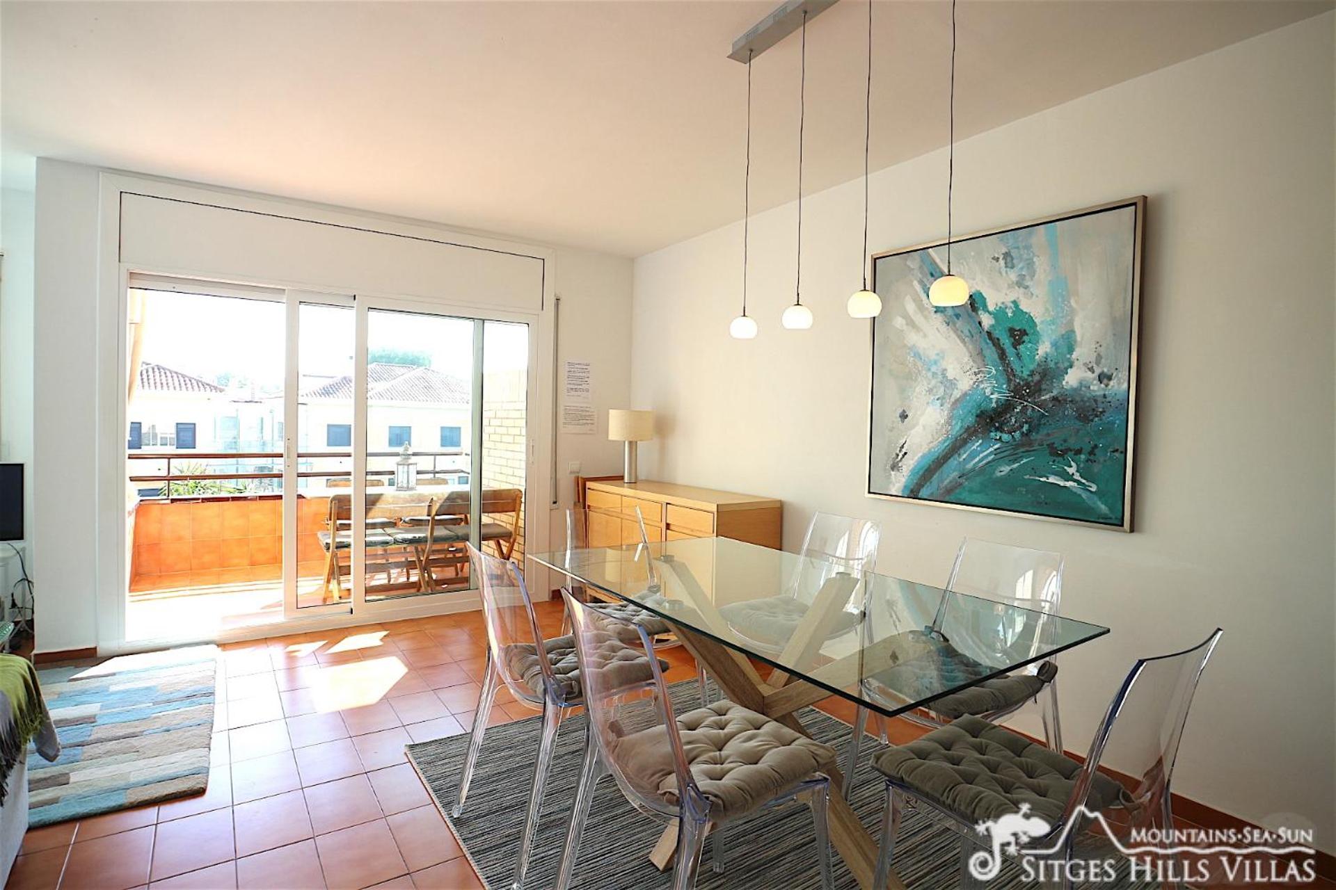 Bright Apt Azul in Sitges with Com Pool and Air conditioning view 4