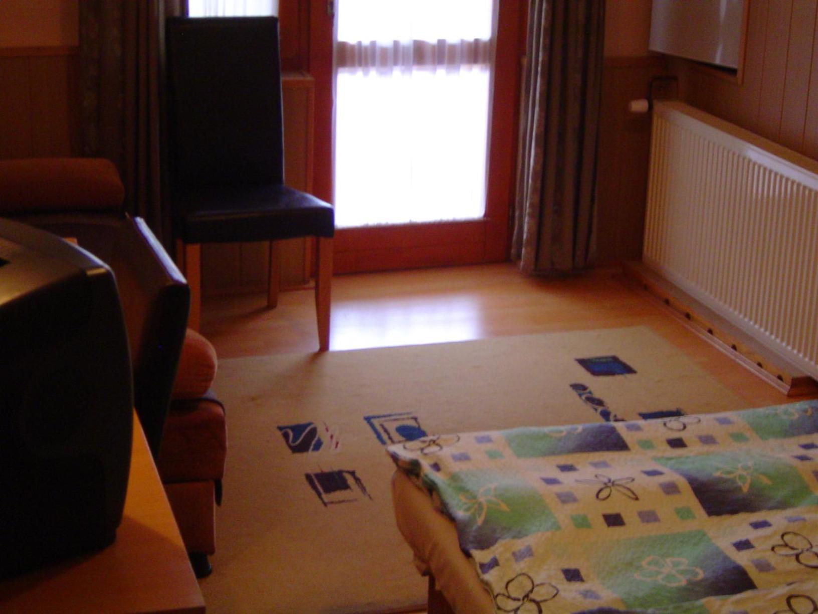 Photo 38