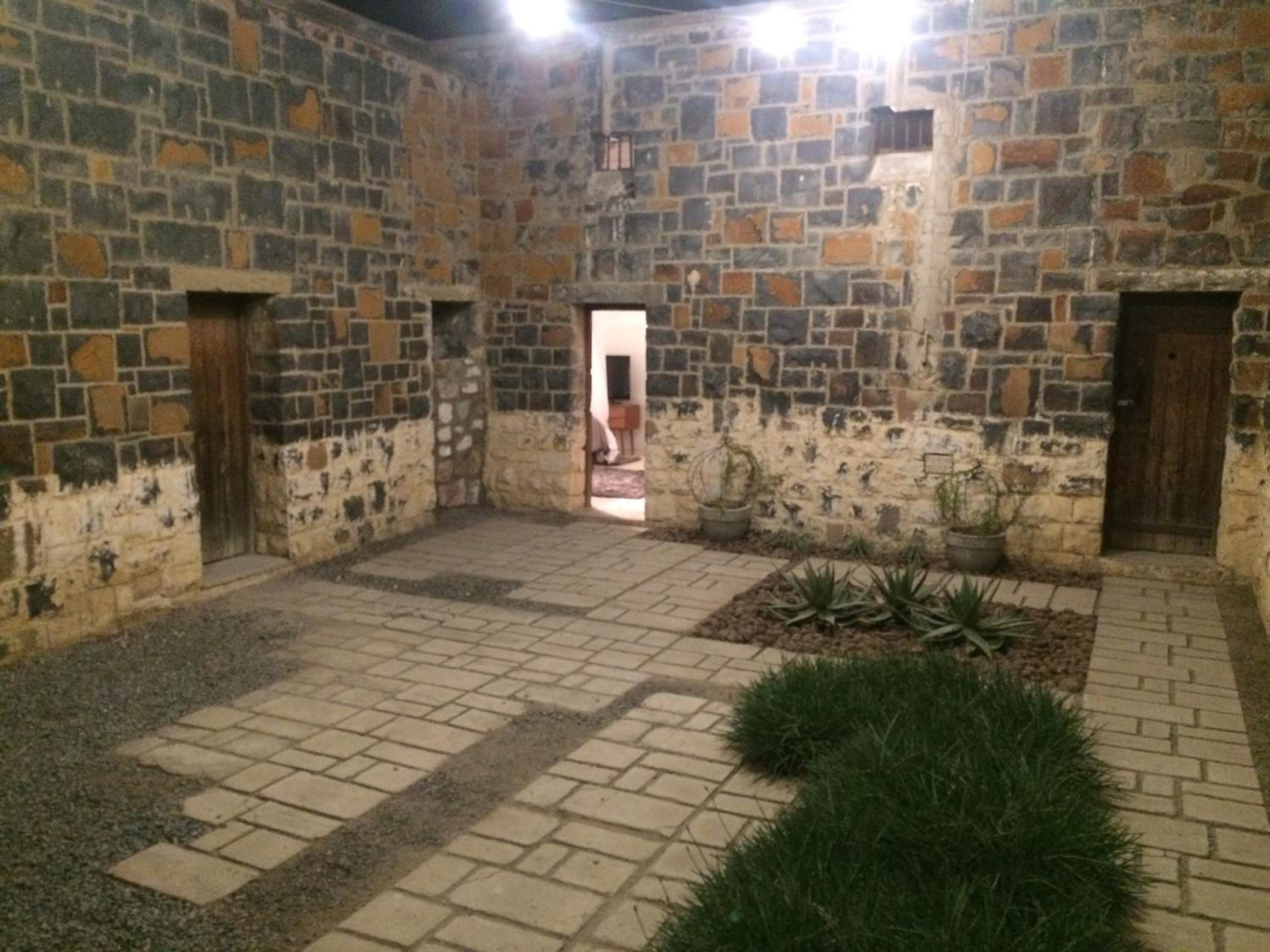 Photo 28