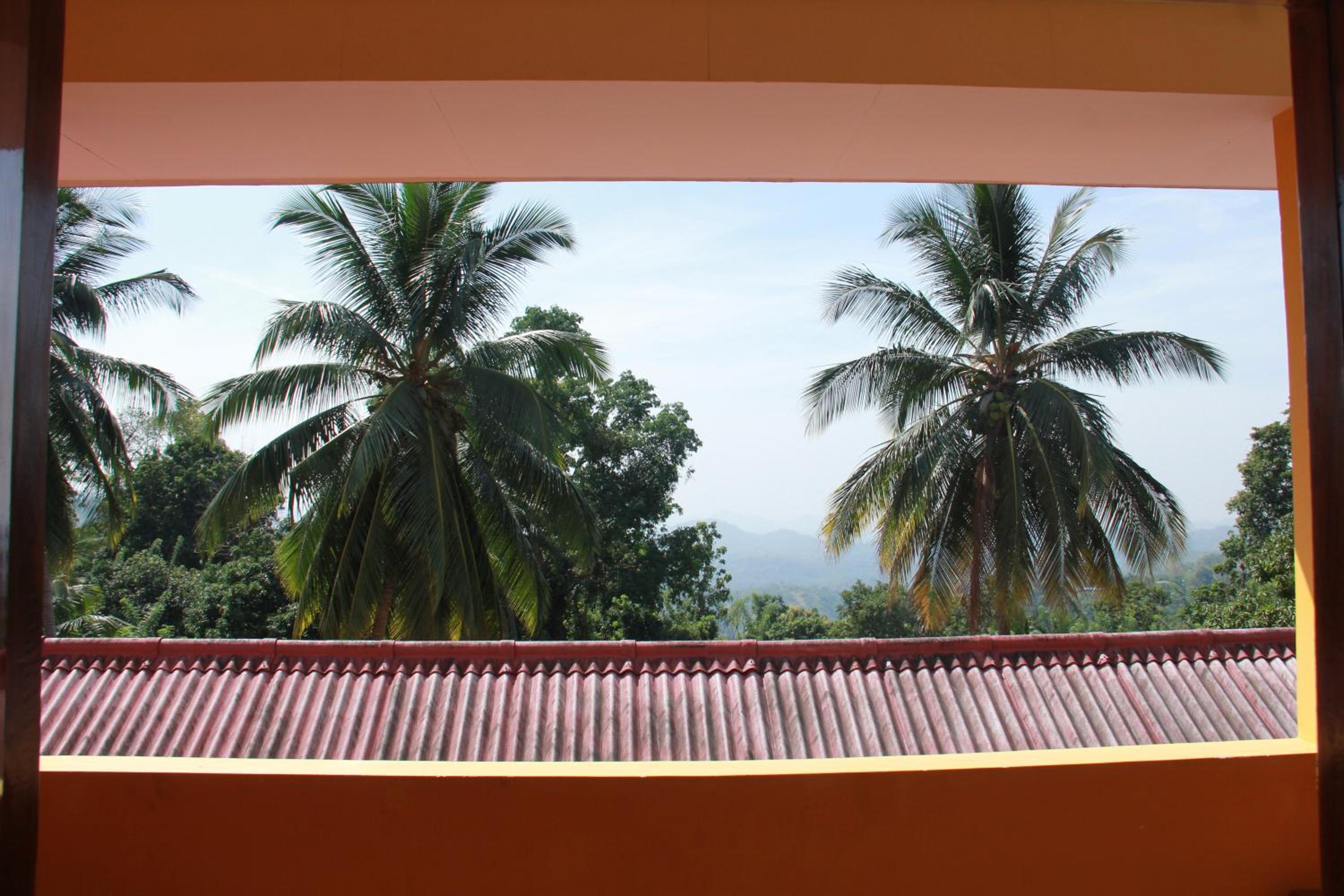 Anura Guest Inn