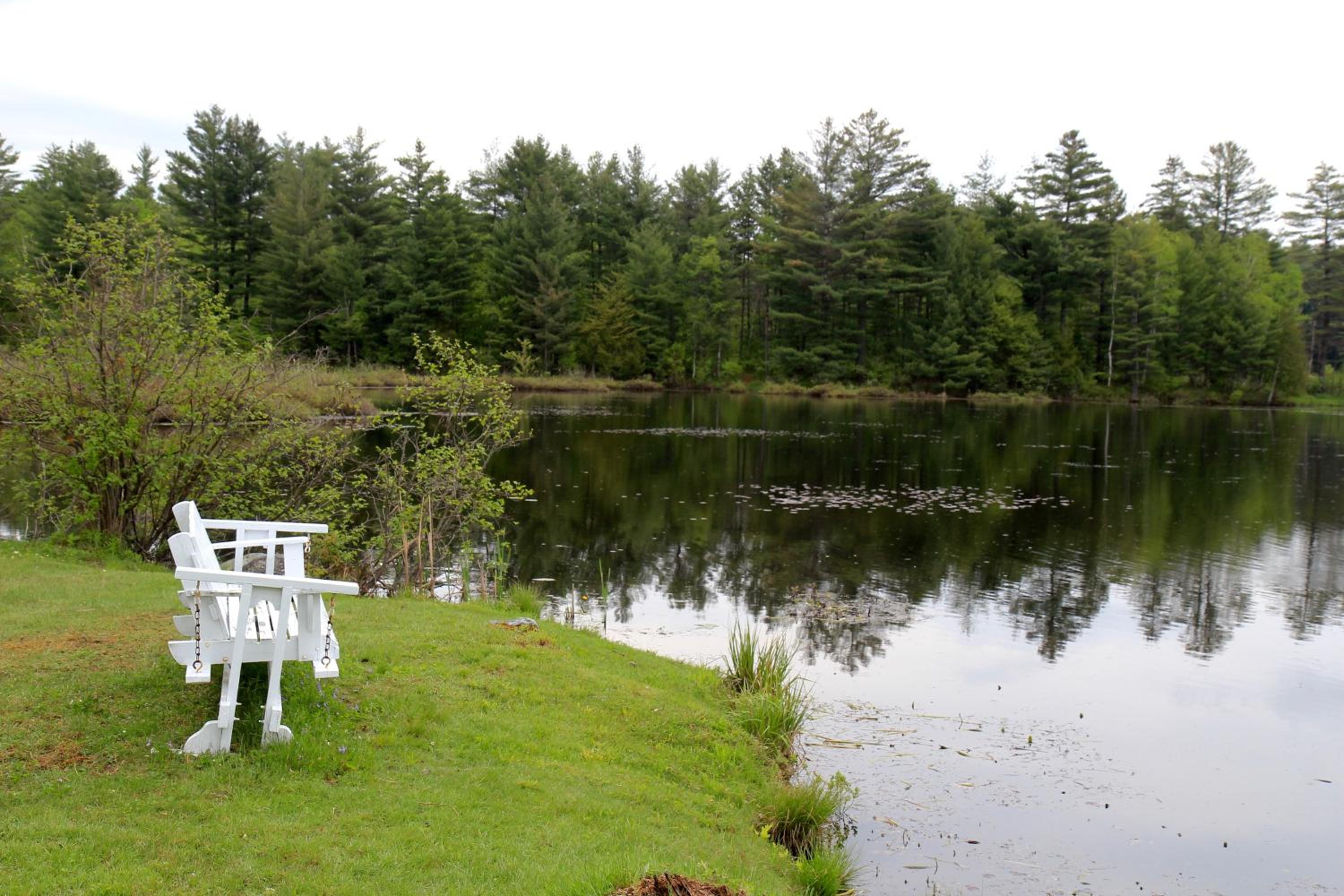 Sara Placid Inn & Suites