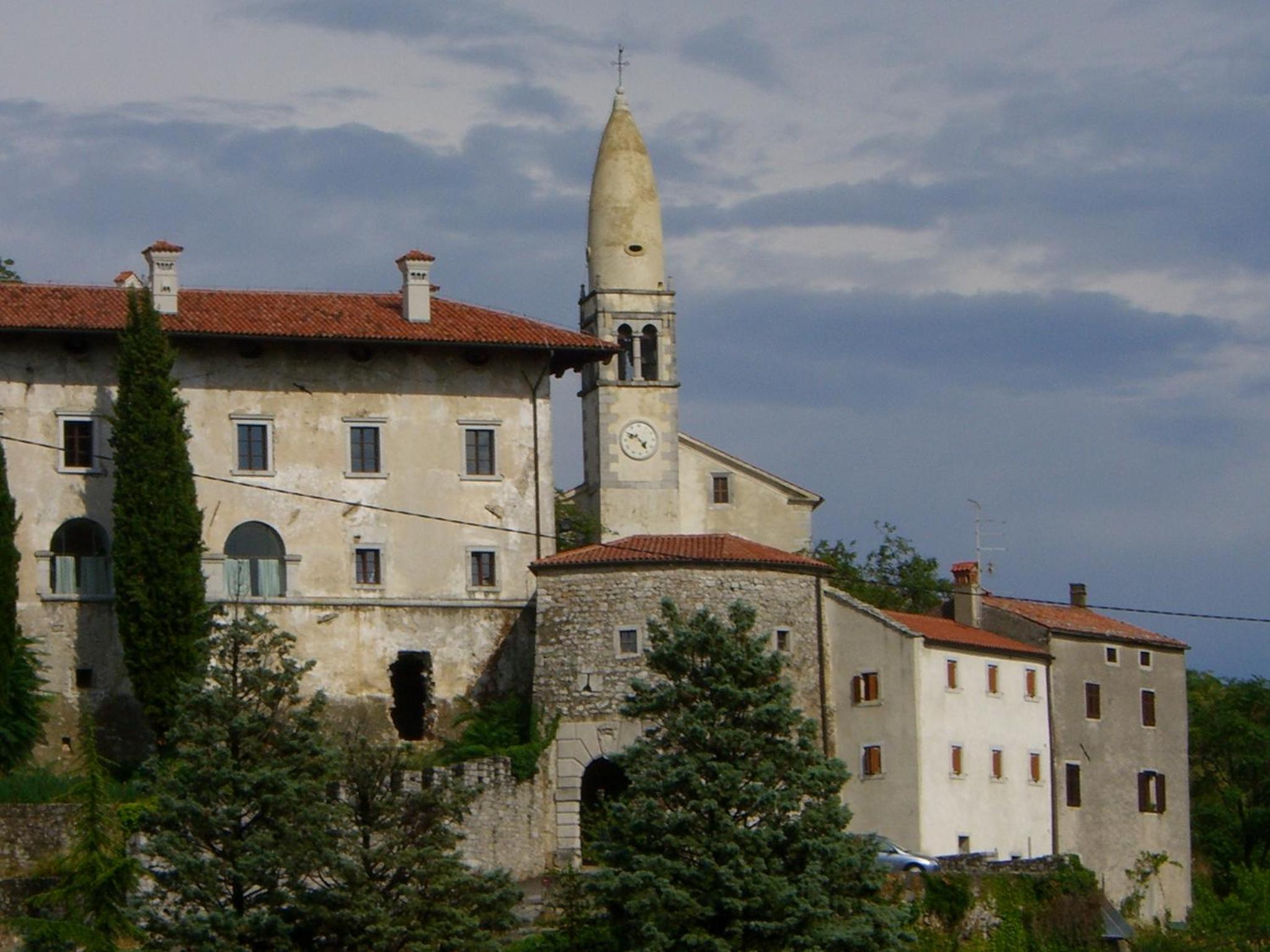 Photo 48
