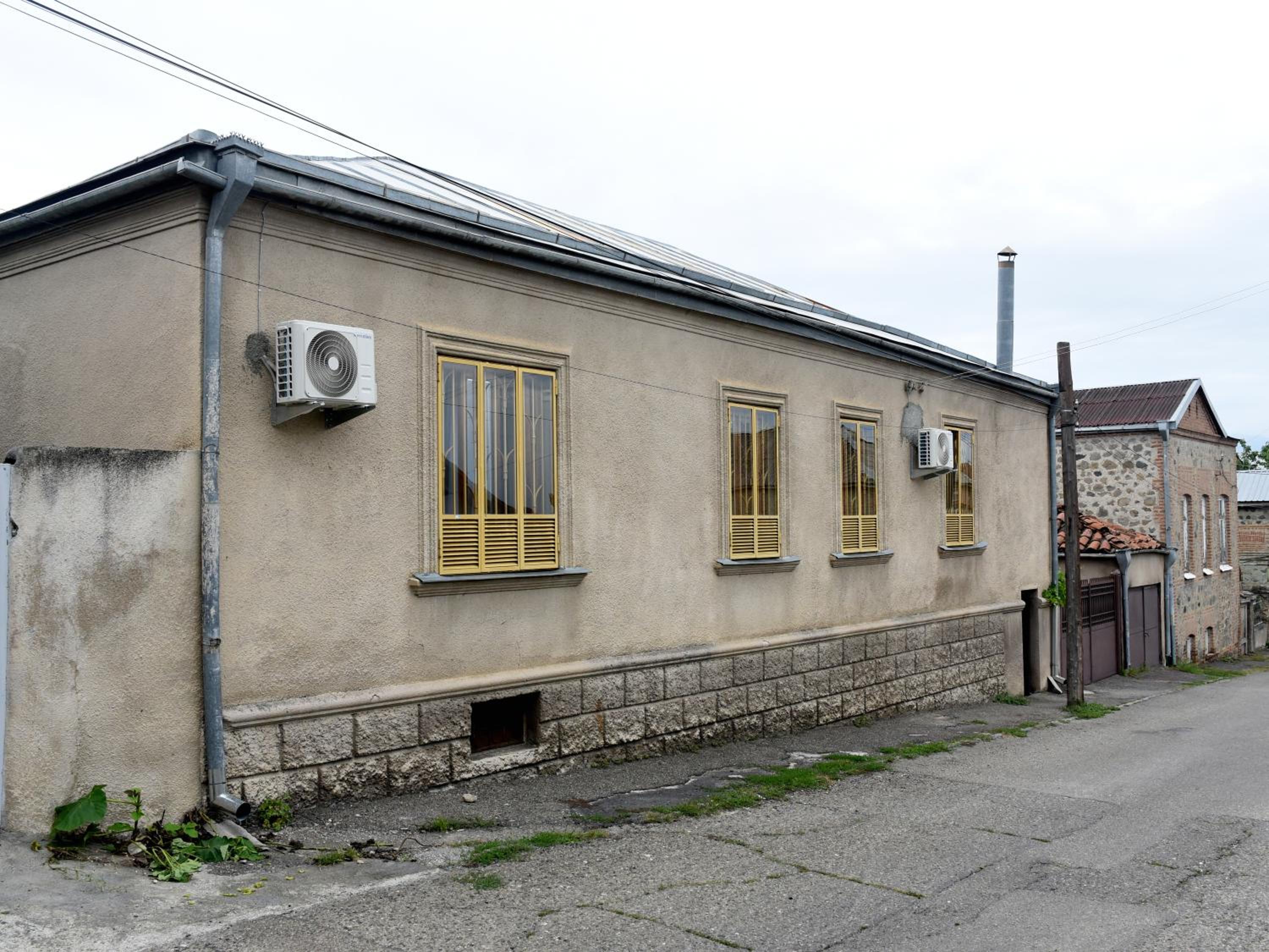Photo 11