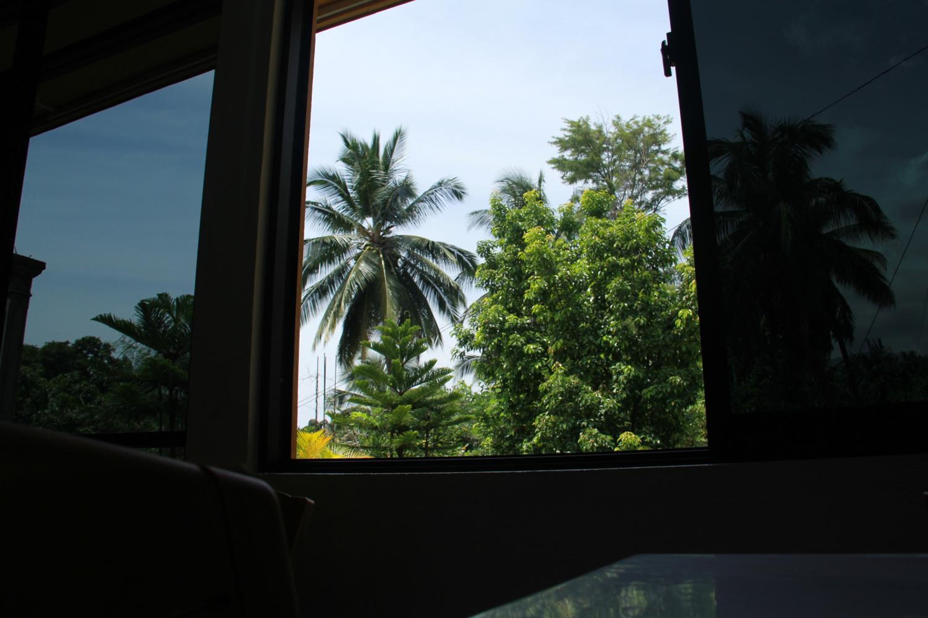 Anura Guest Inn