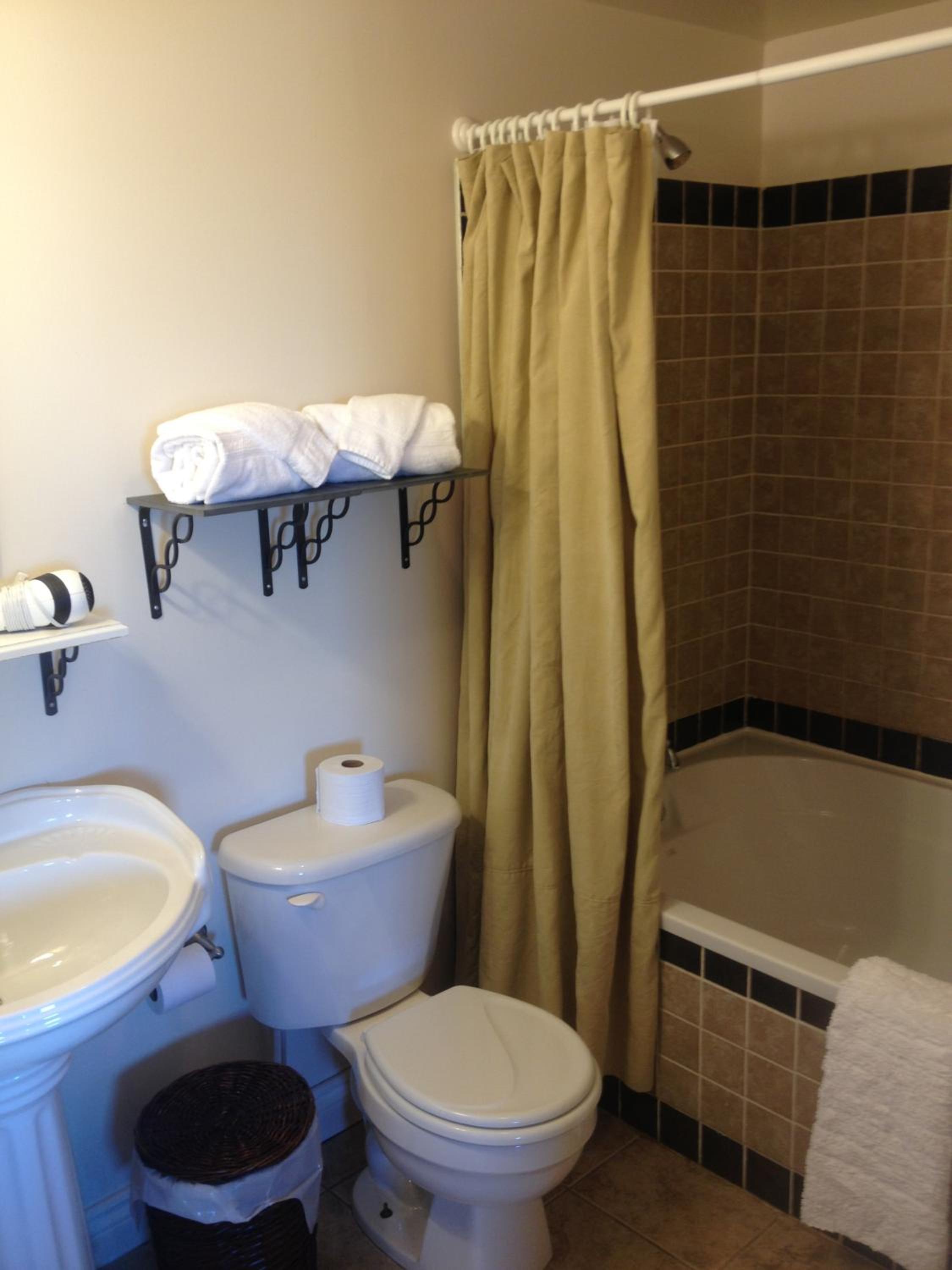 The Artisan Suites