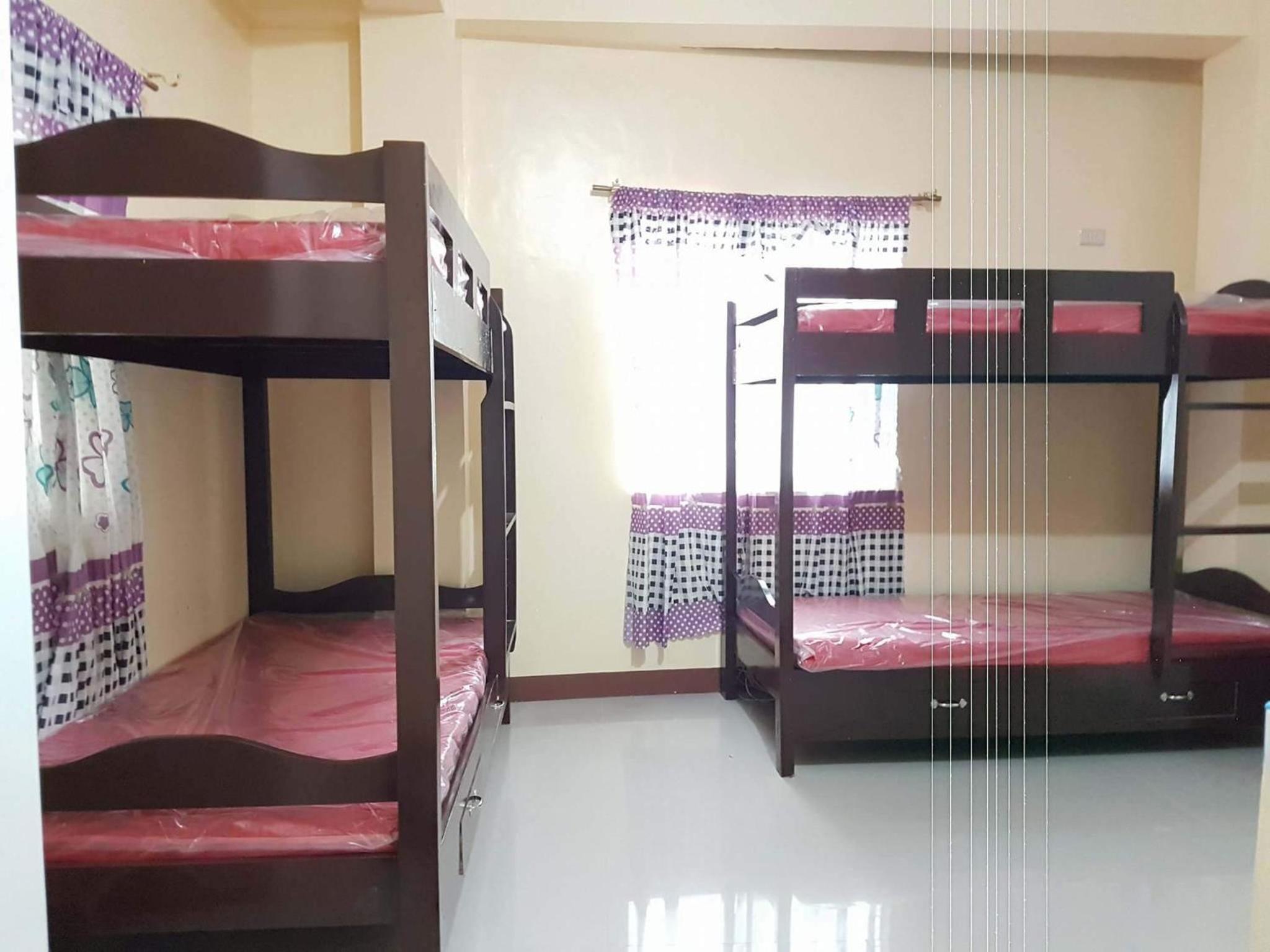 Sleepadz - Capsule Beds Dormitel in Magsaysay Ave Naga
