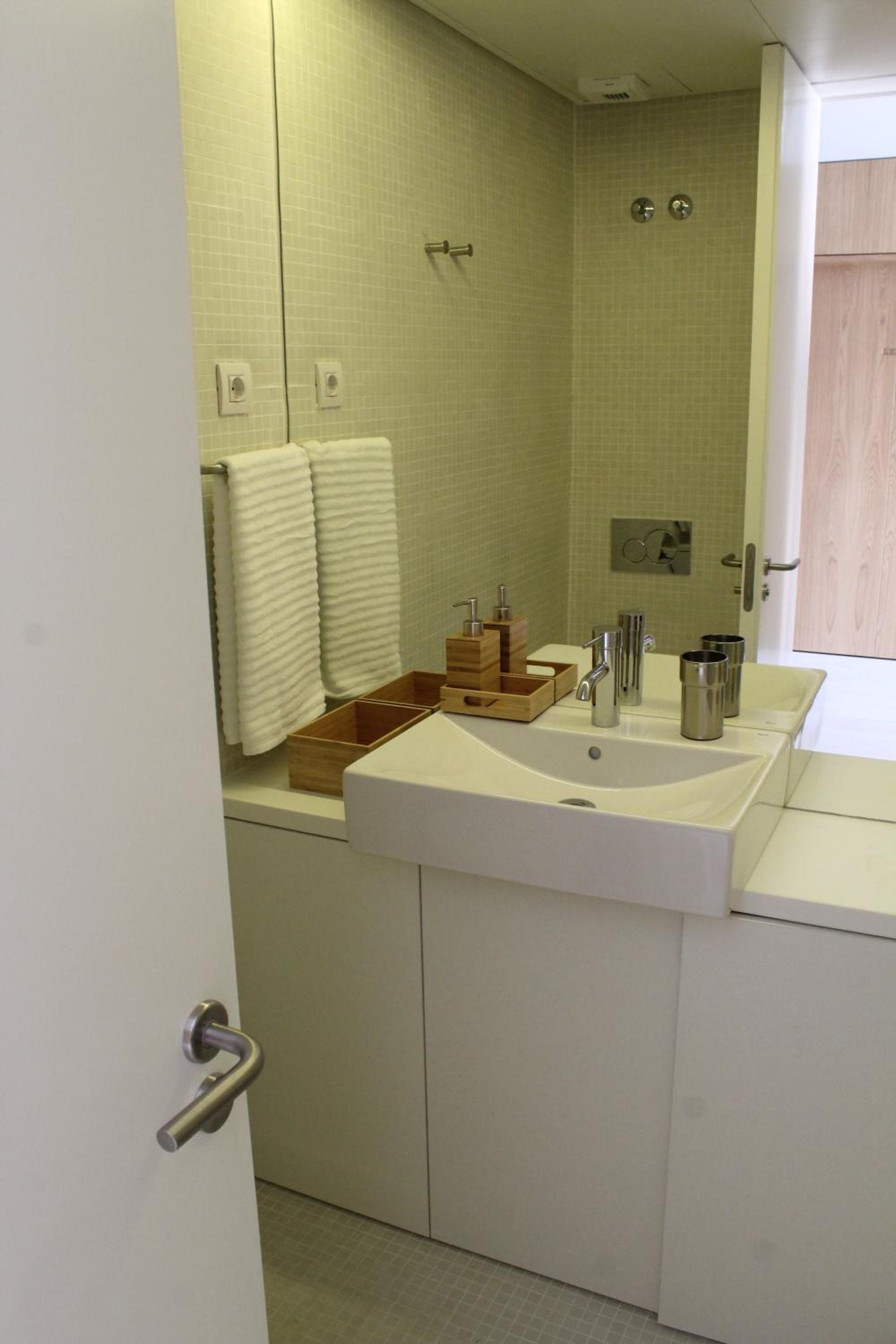 Edmond Vibes Barrio de Salamanca en Madrid — bathroom