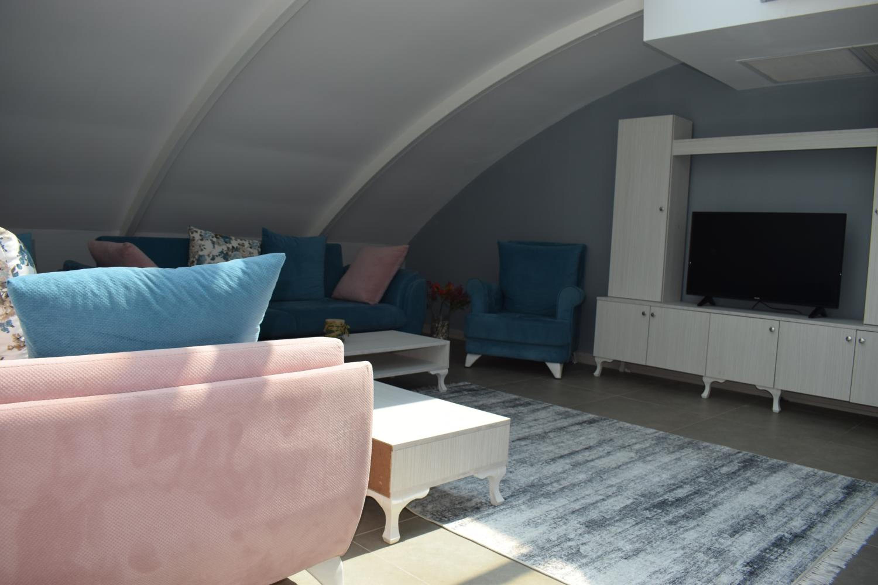 Nar Sarayı - Image 98