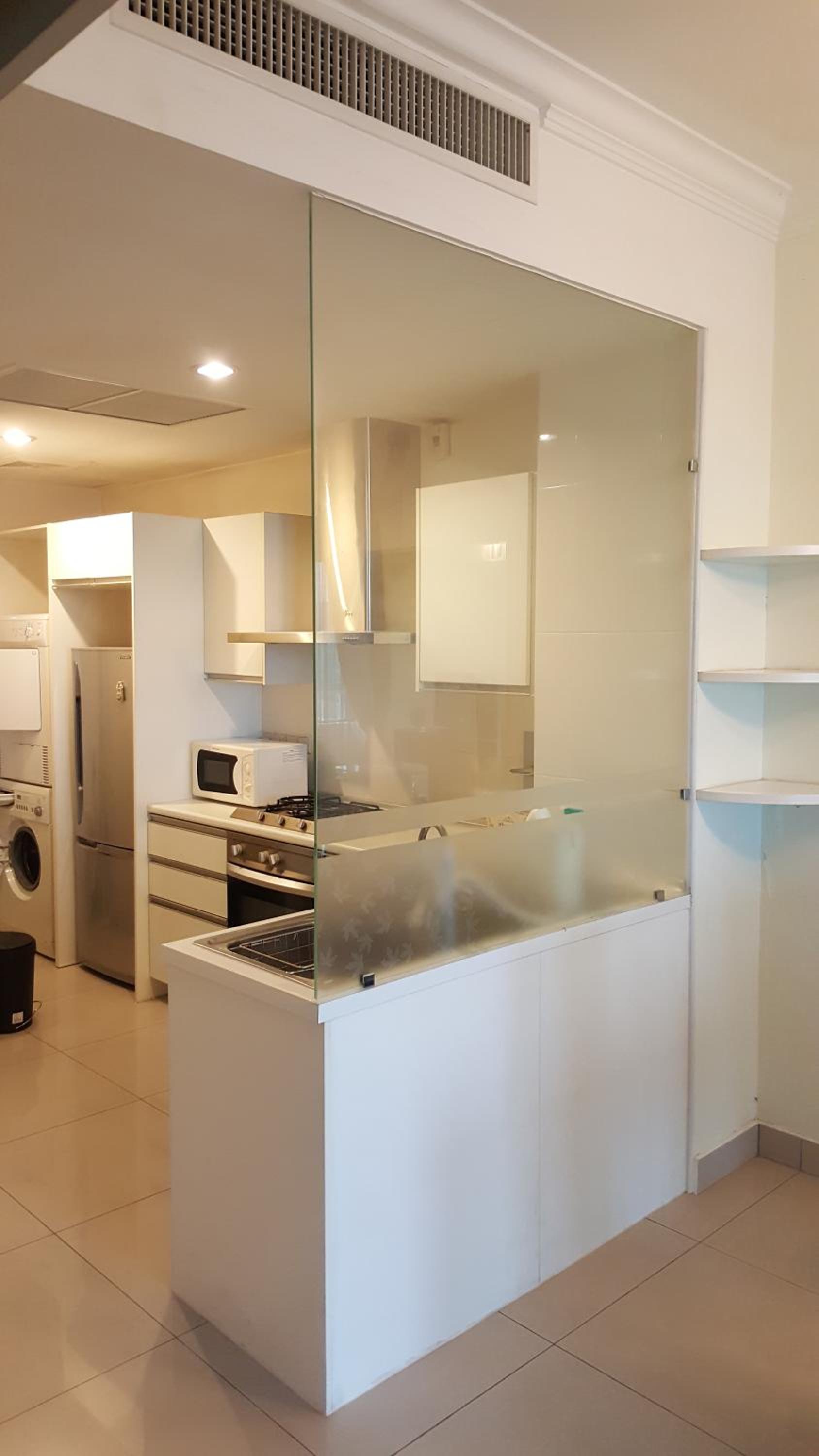 1room Publika