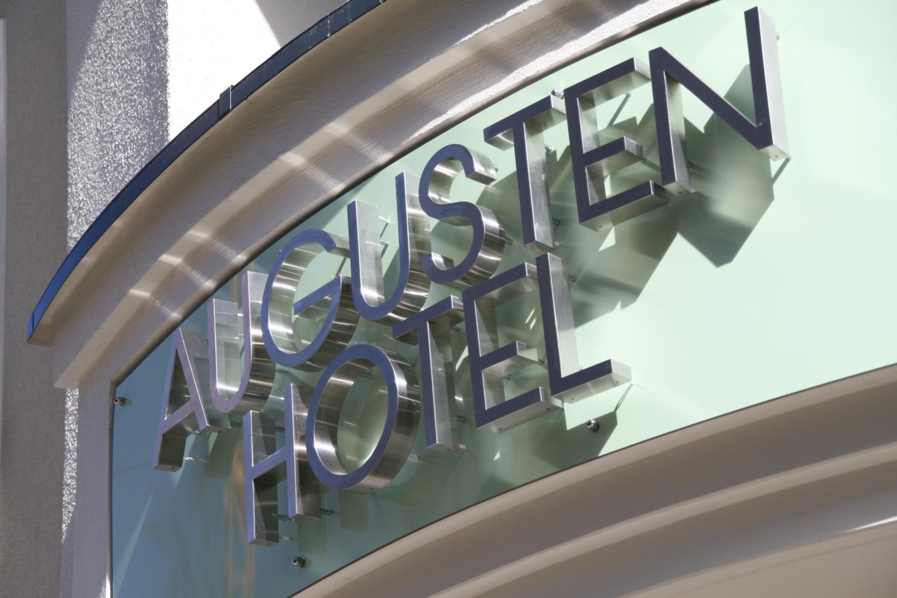Munich Vacations - Augusten Hotel Munchen - Property Image 18