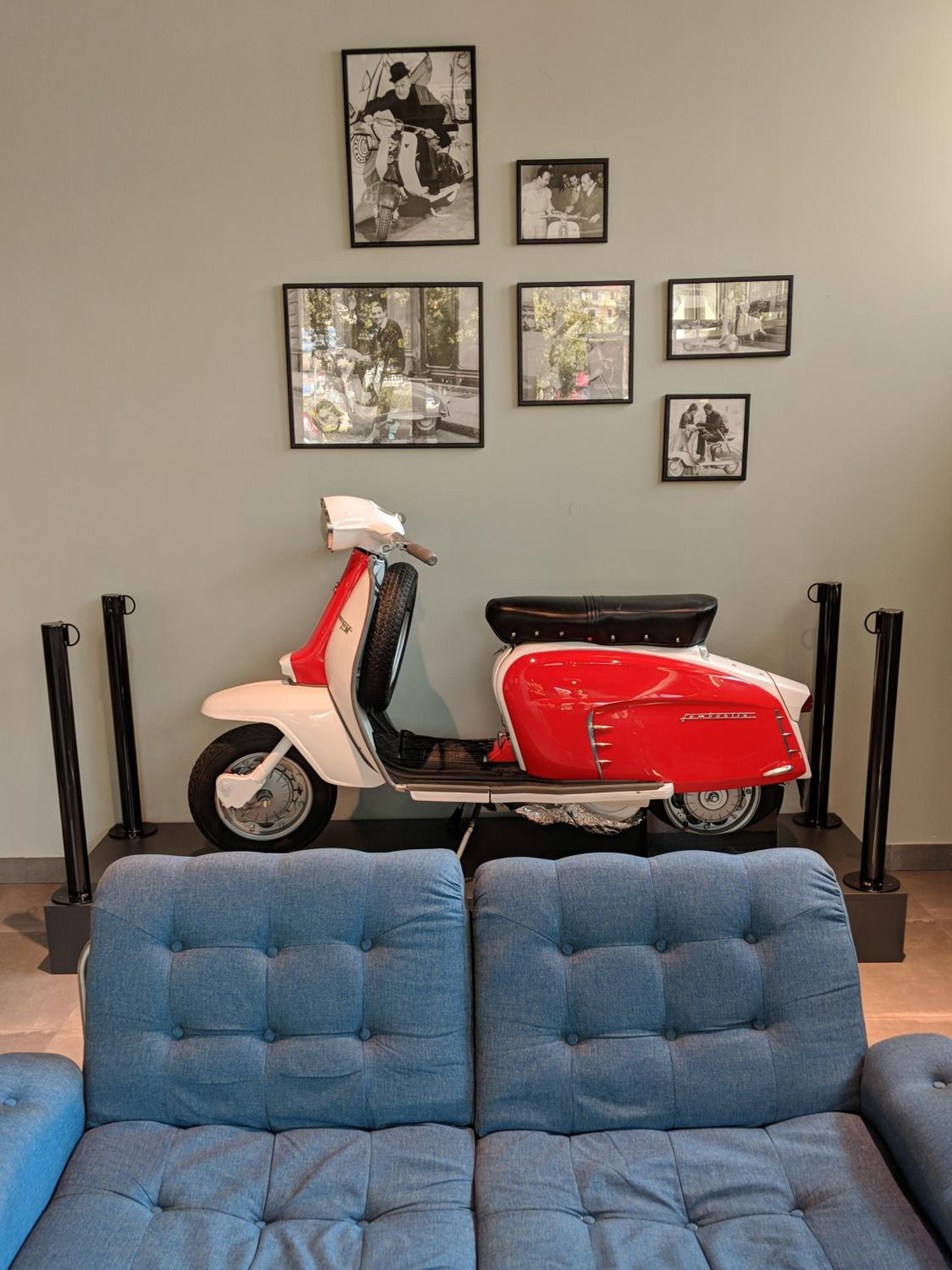 lounge