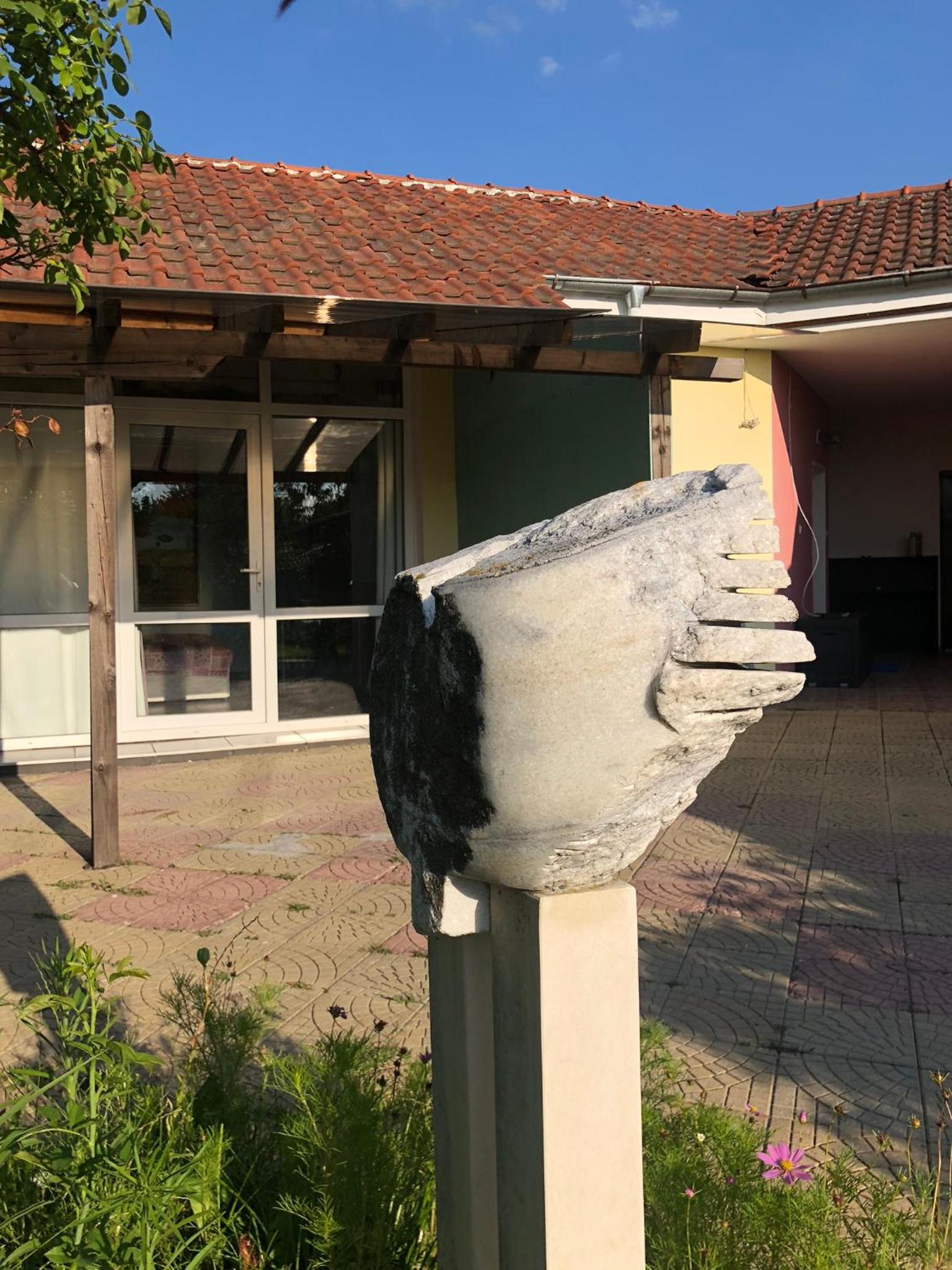 Galeria In The Garden