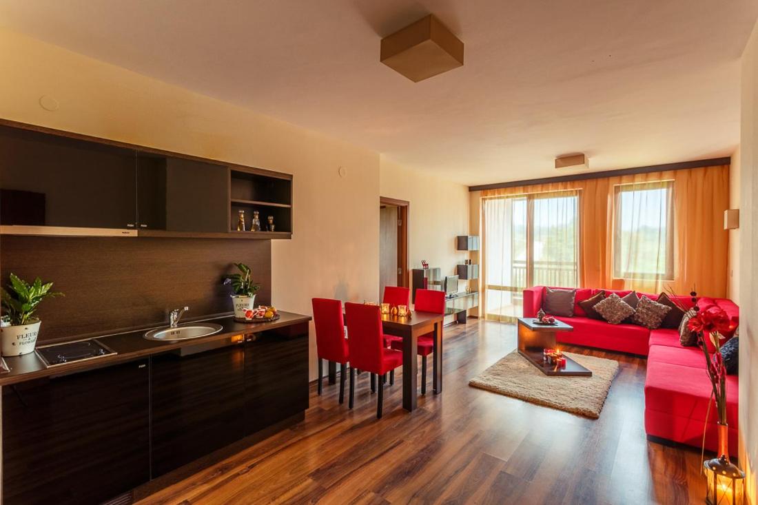 Bansko Vacations - Top Apartment in Bansko - Property Image 1