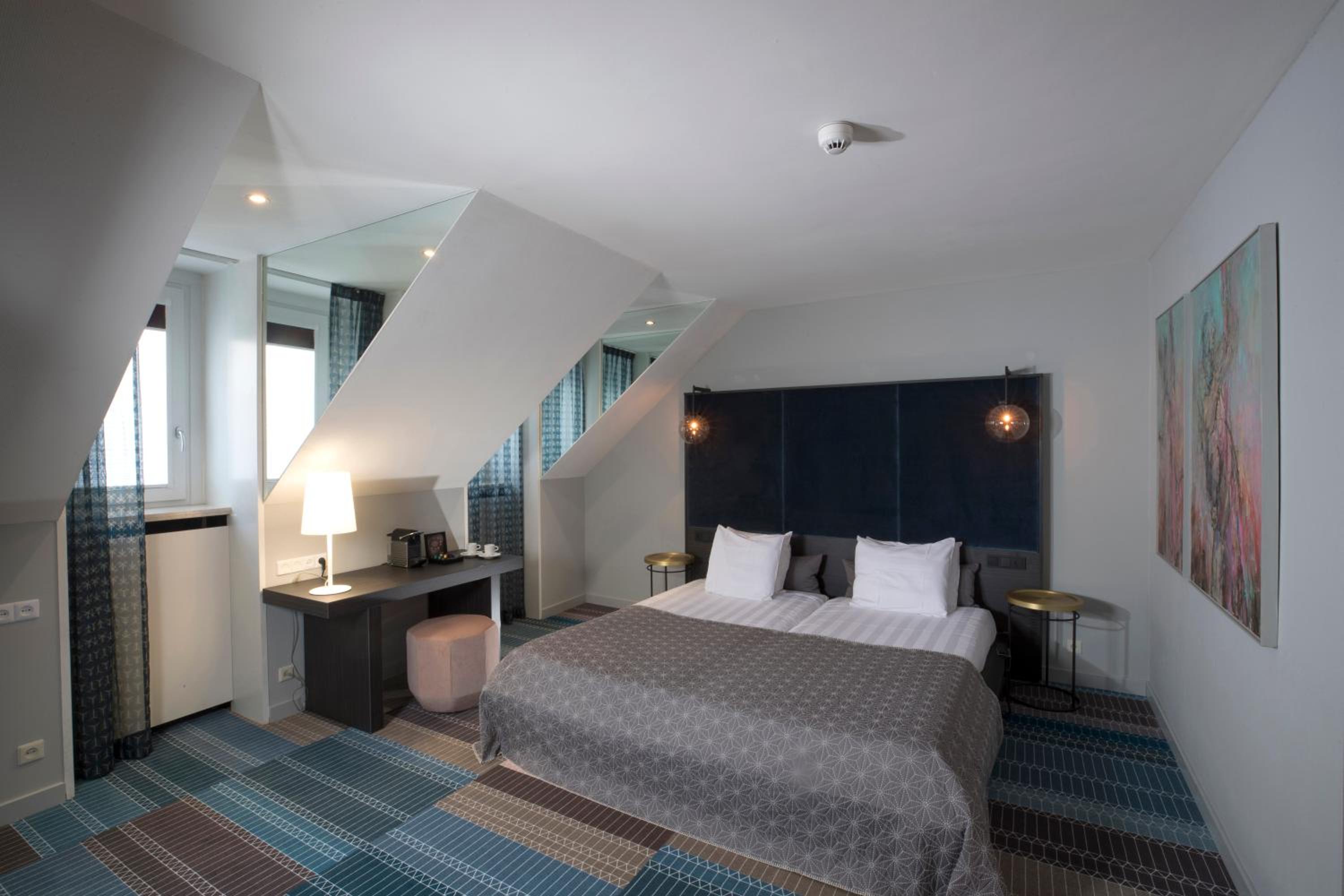 Hotel Derlon