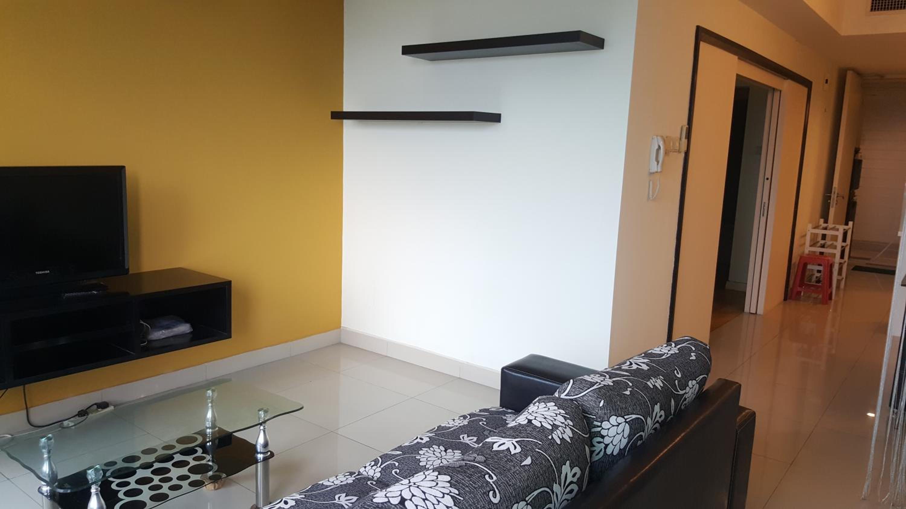1room Publika