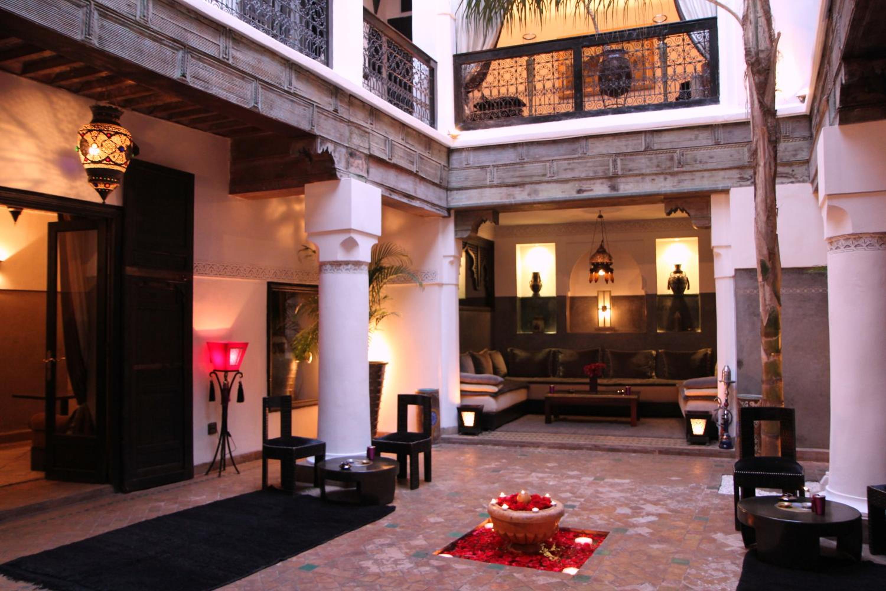 lounge