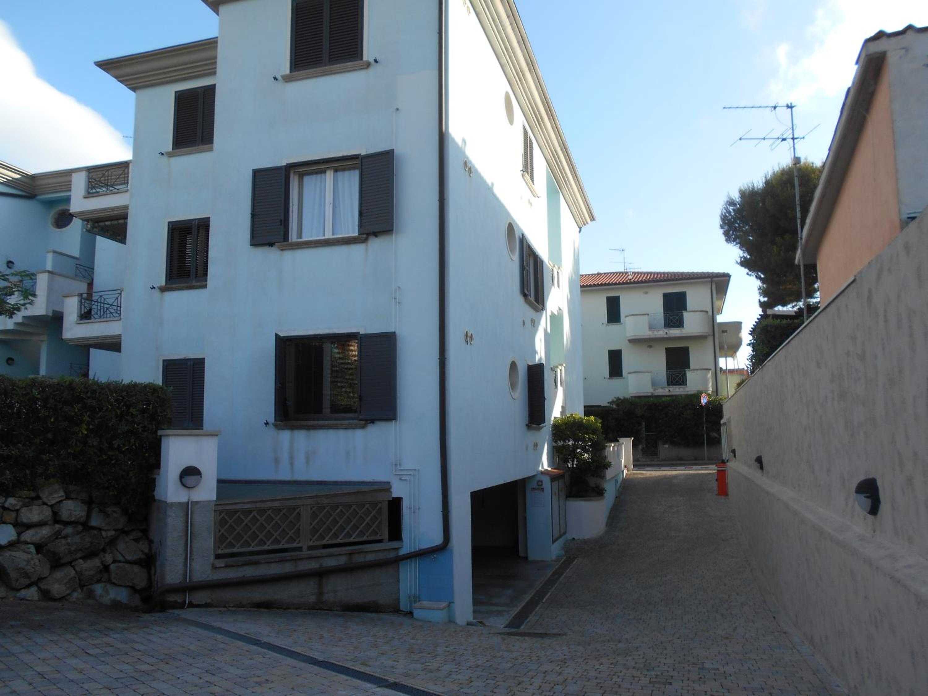 Appartamento Caletta view 3