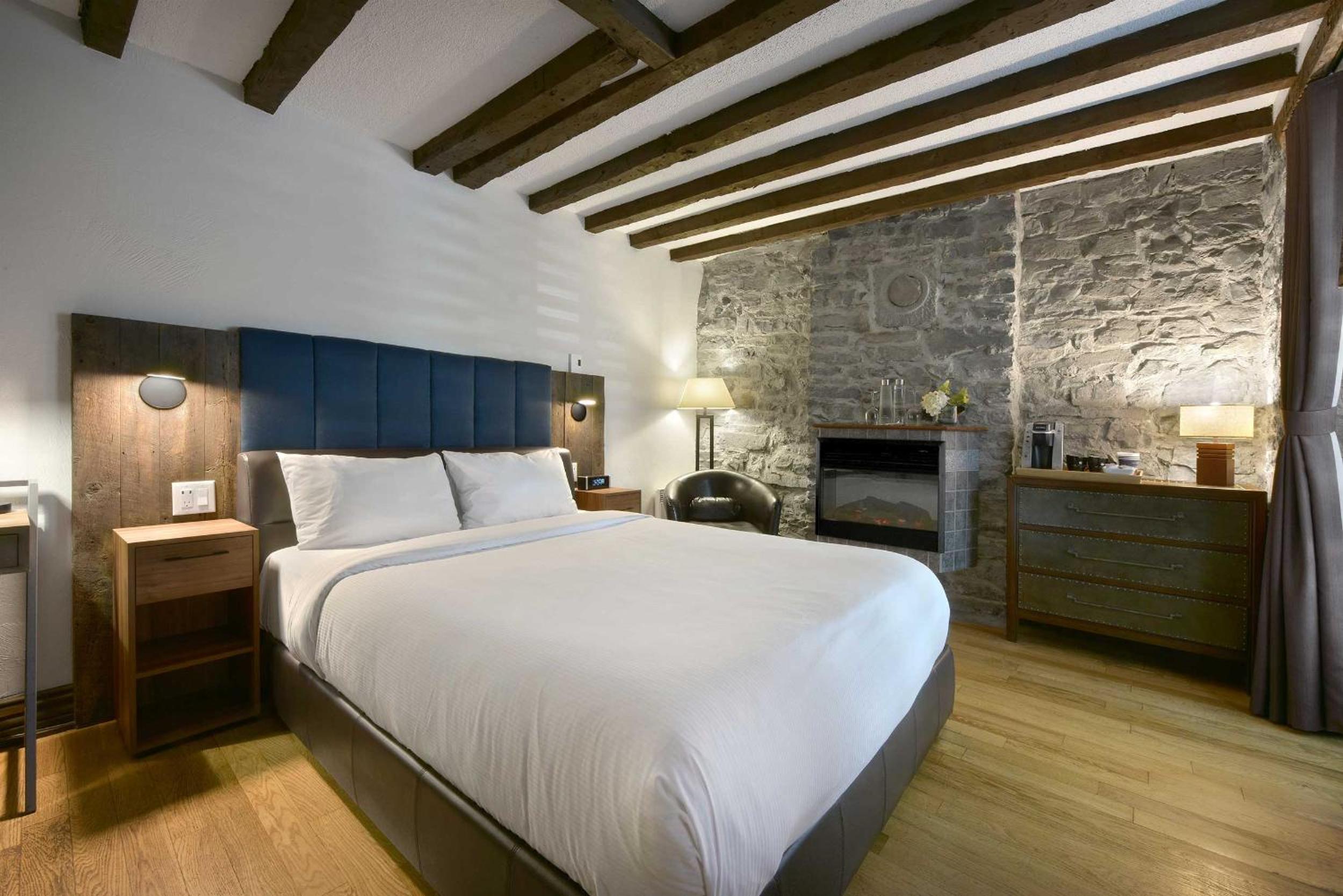 Hotel Épik Montréal