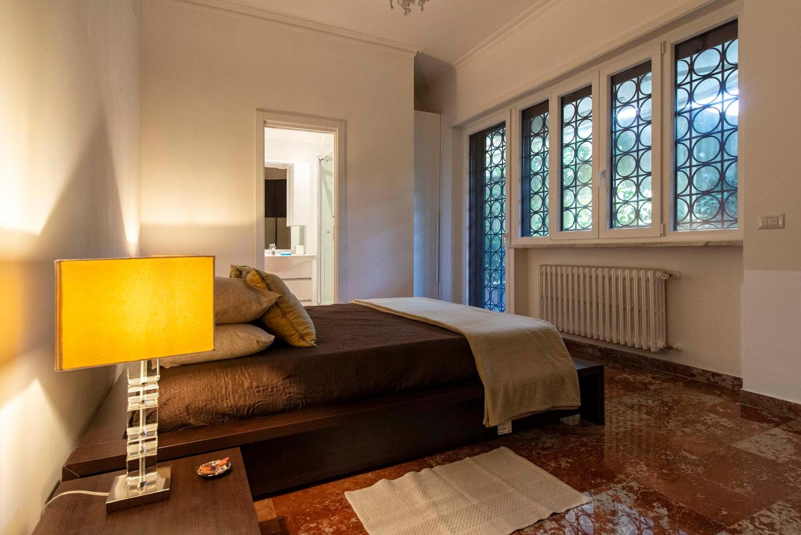 Vatican Holiday Apartment 307