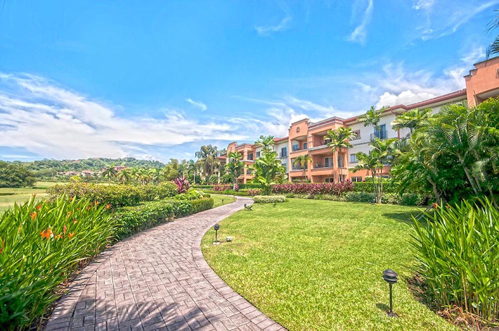 Ocean View Condo in Los Sueños
