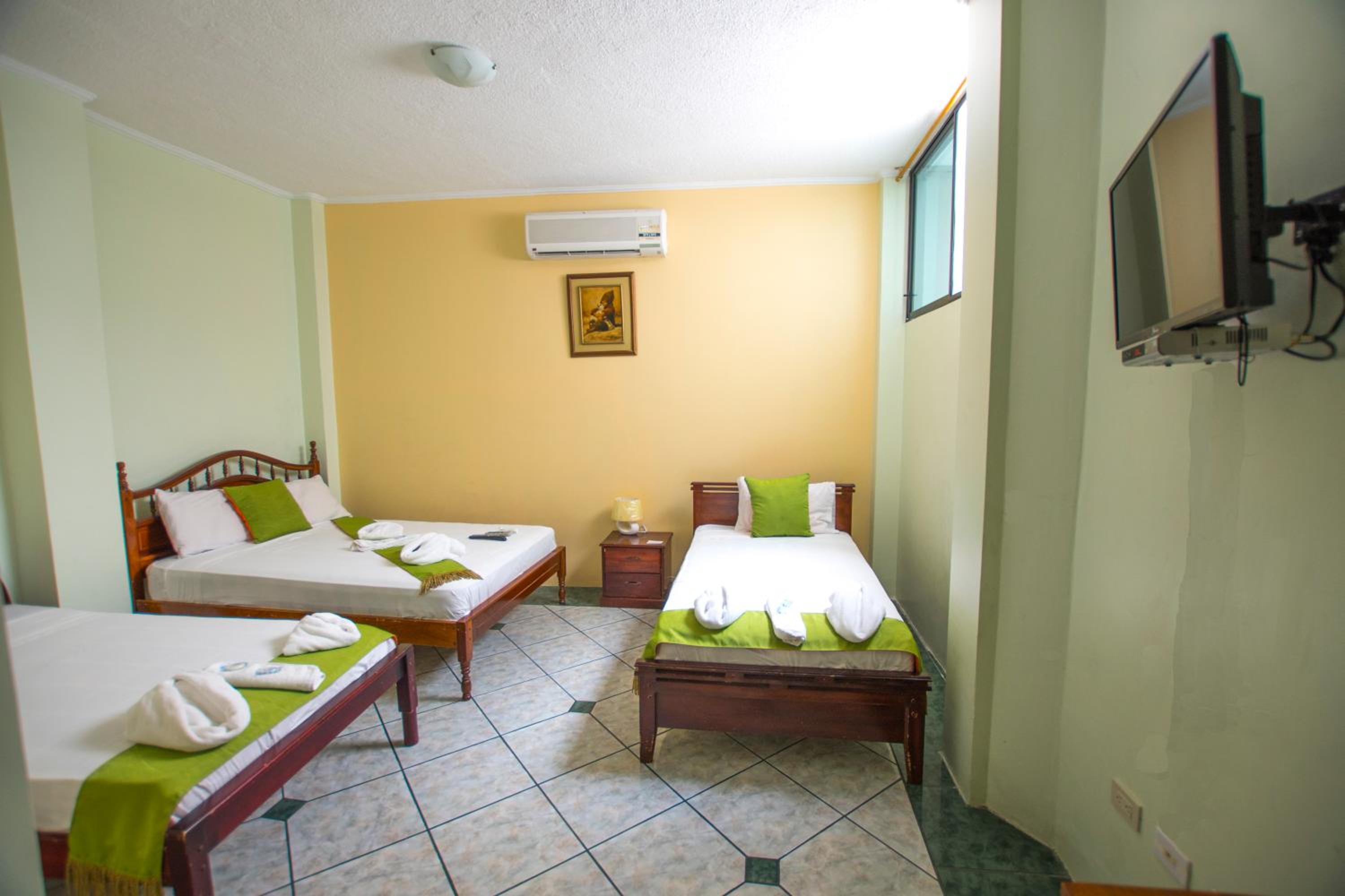Hostal Andry