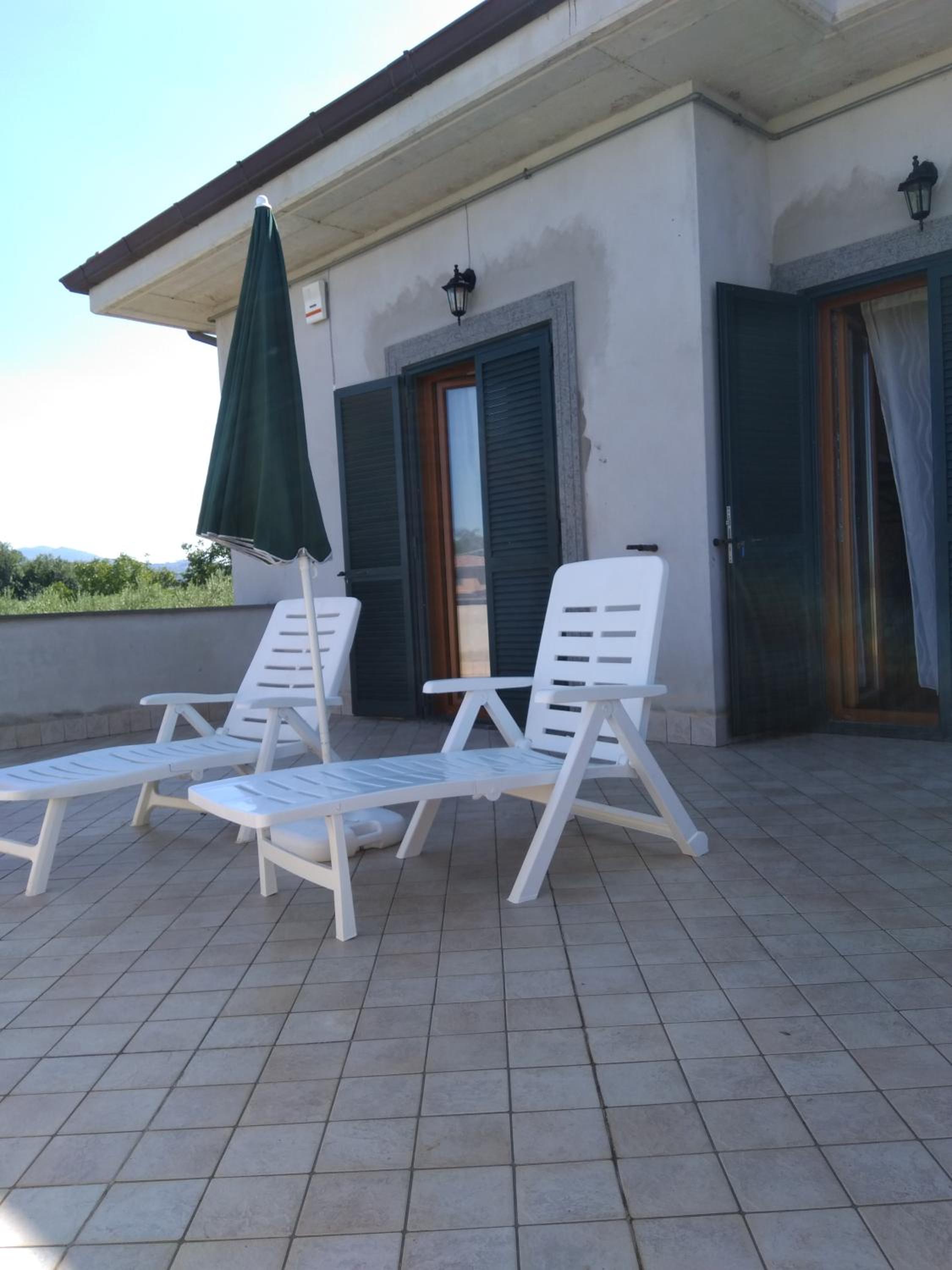 Casa Vacanze Le Rose view 3