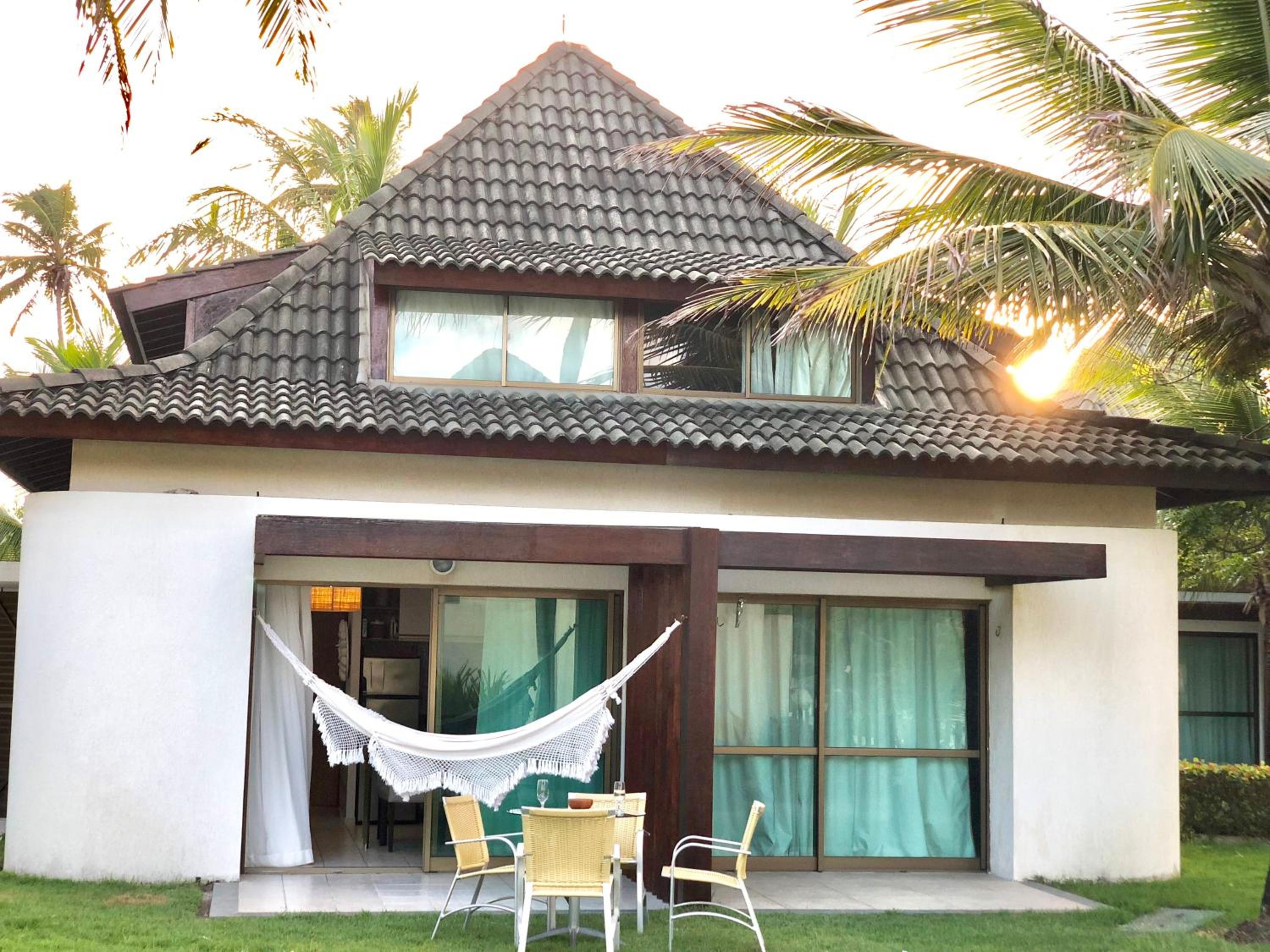 Hotel Bangalô Luxo Beach Class Resort Muro Alto - Image 1