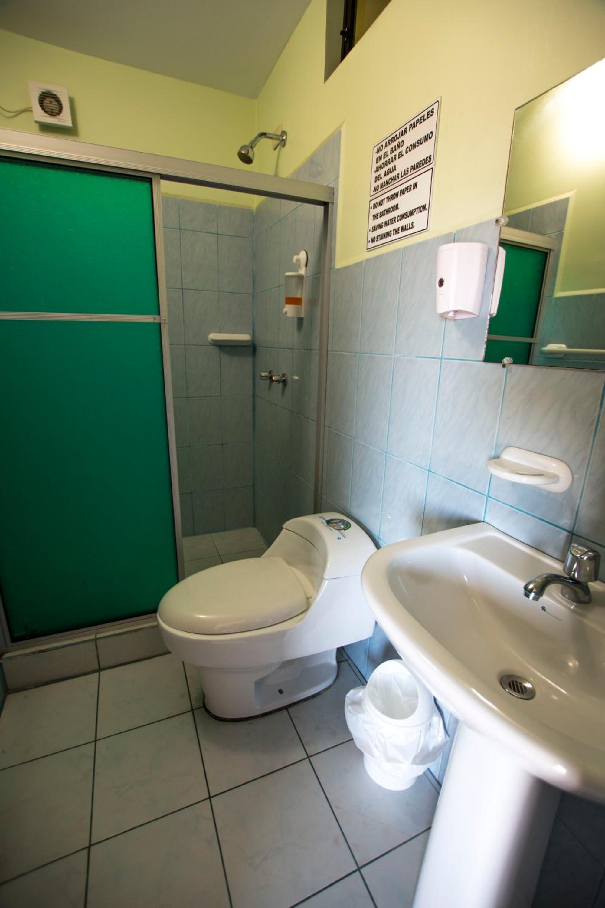Hostal Andry