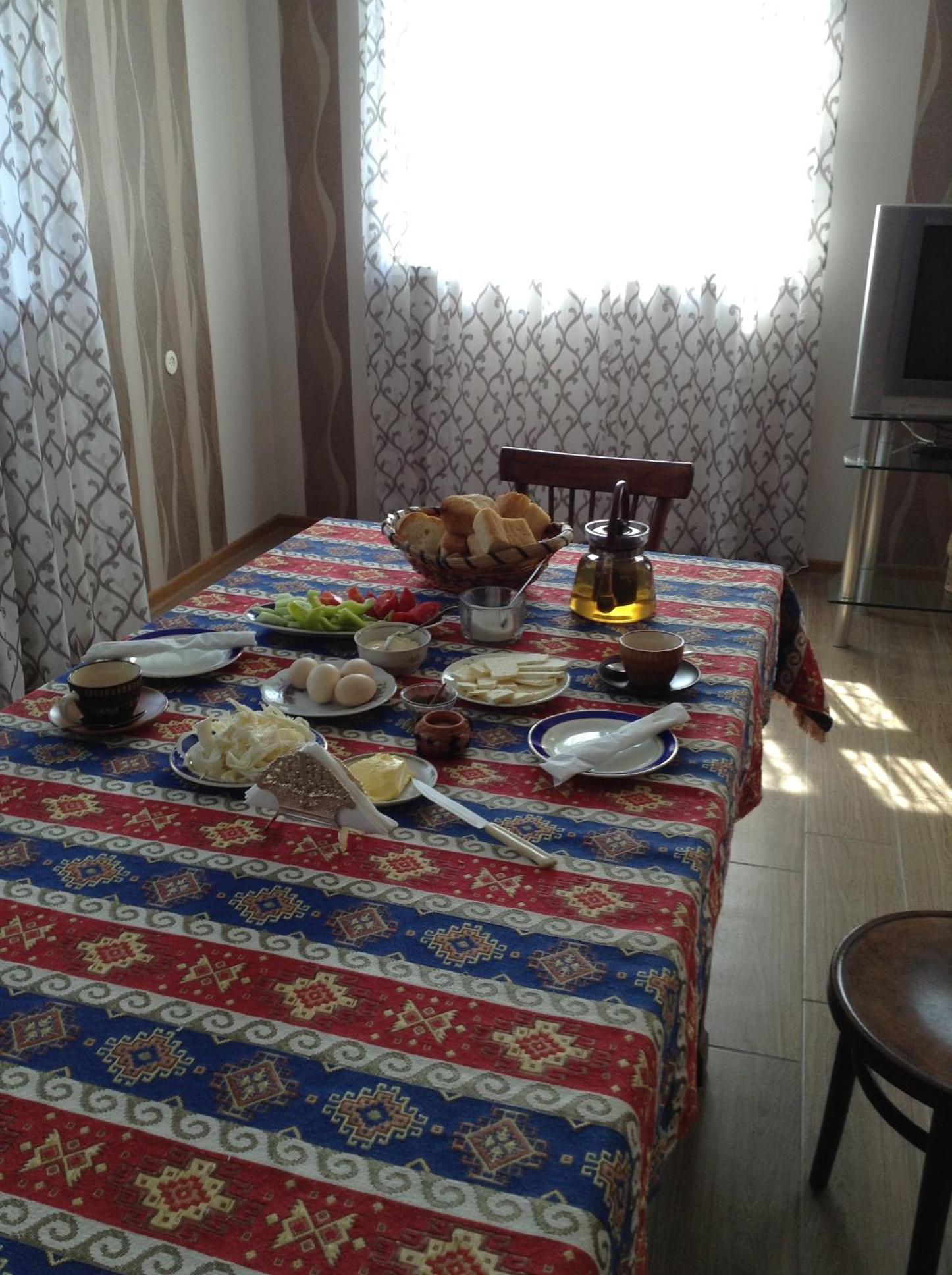 Em&Ri Guest House in Odzun