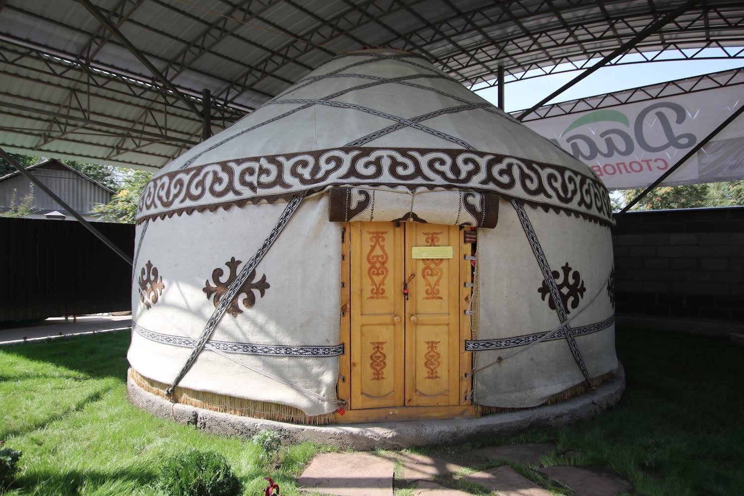 Apple Hostel Bishkek 83