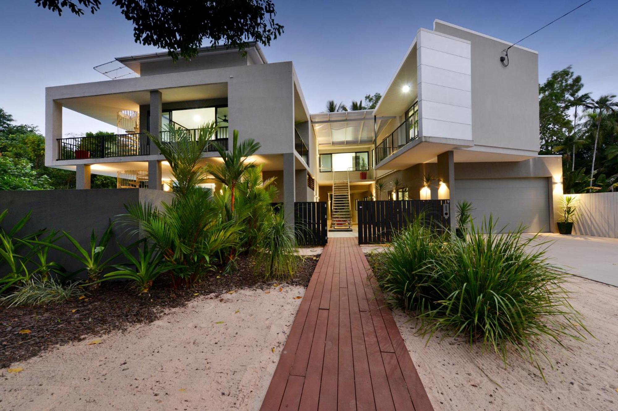 The Port Douglas Beach House