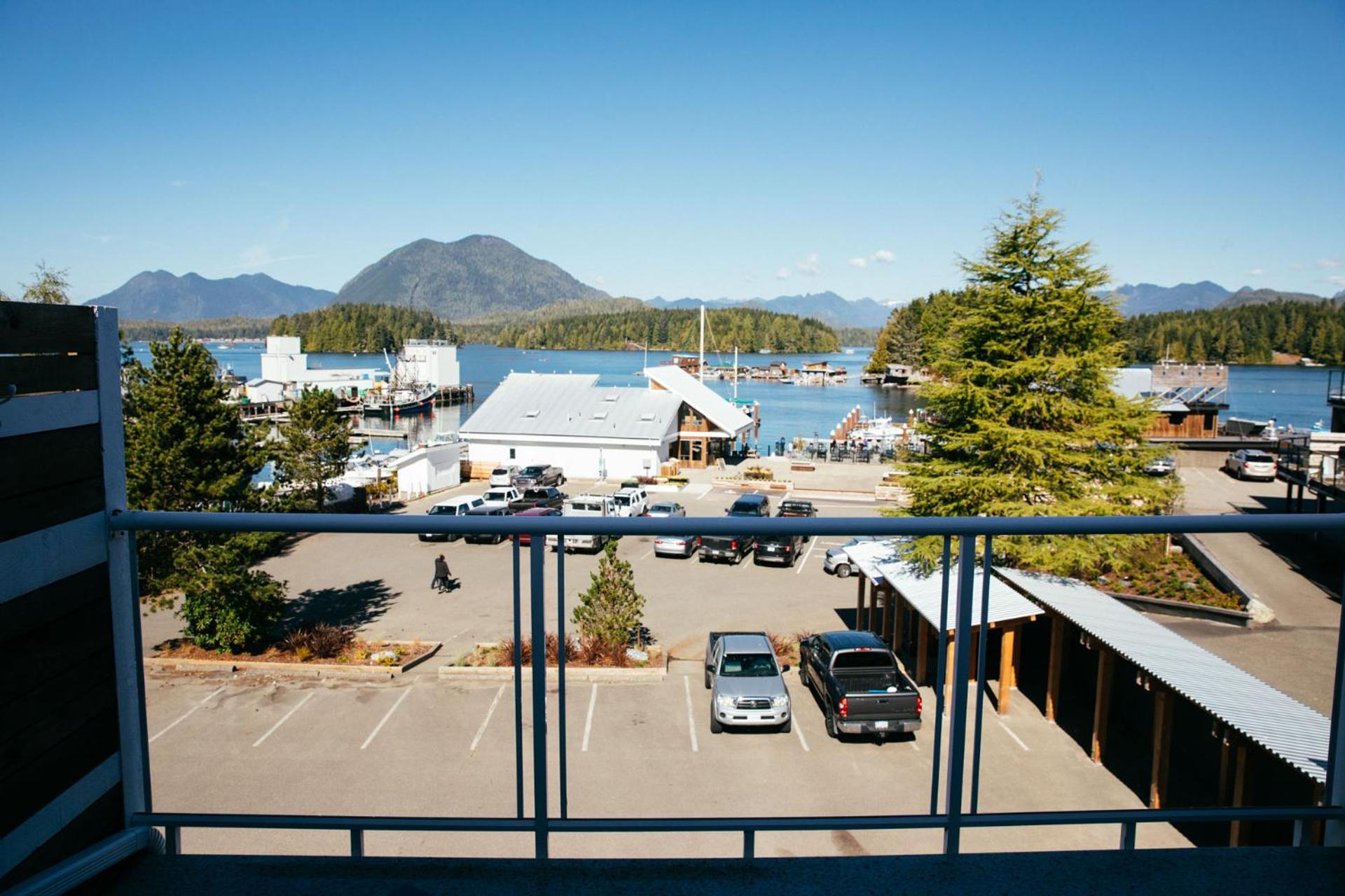 Tofino Resort + Marina