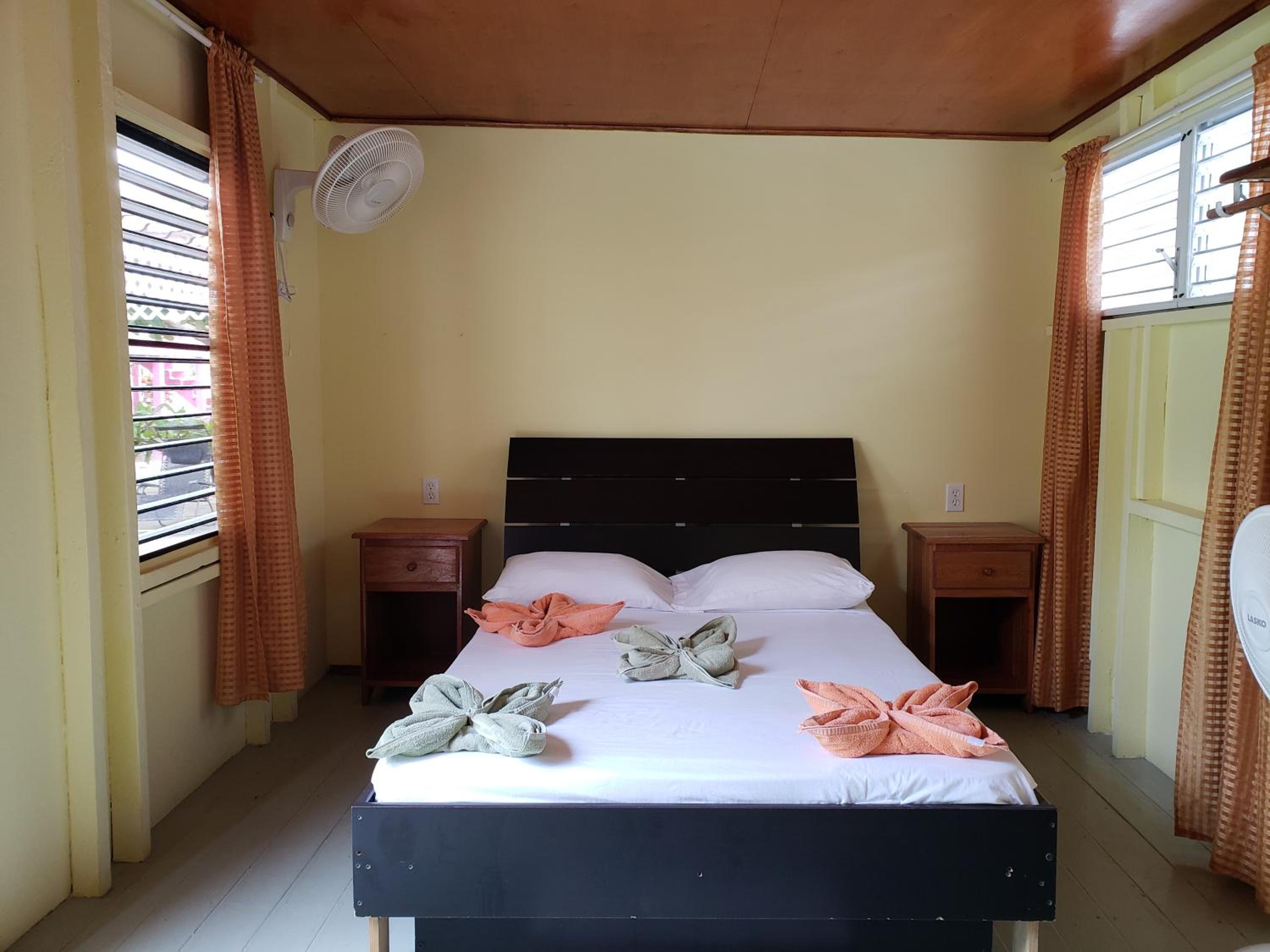 Sea n sun Guest House