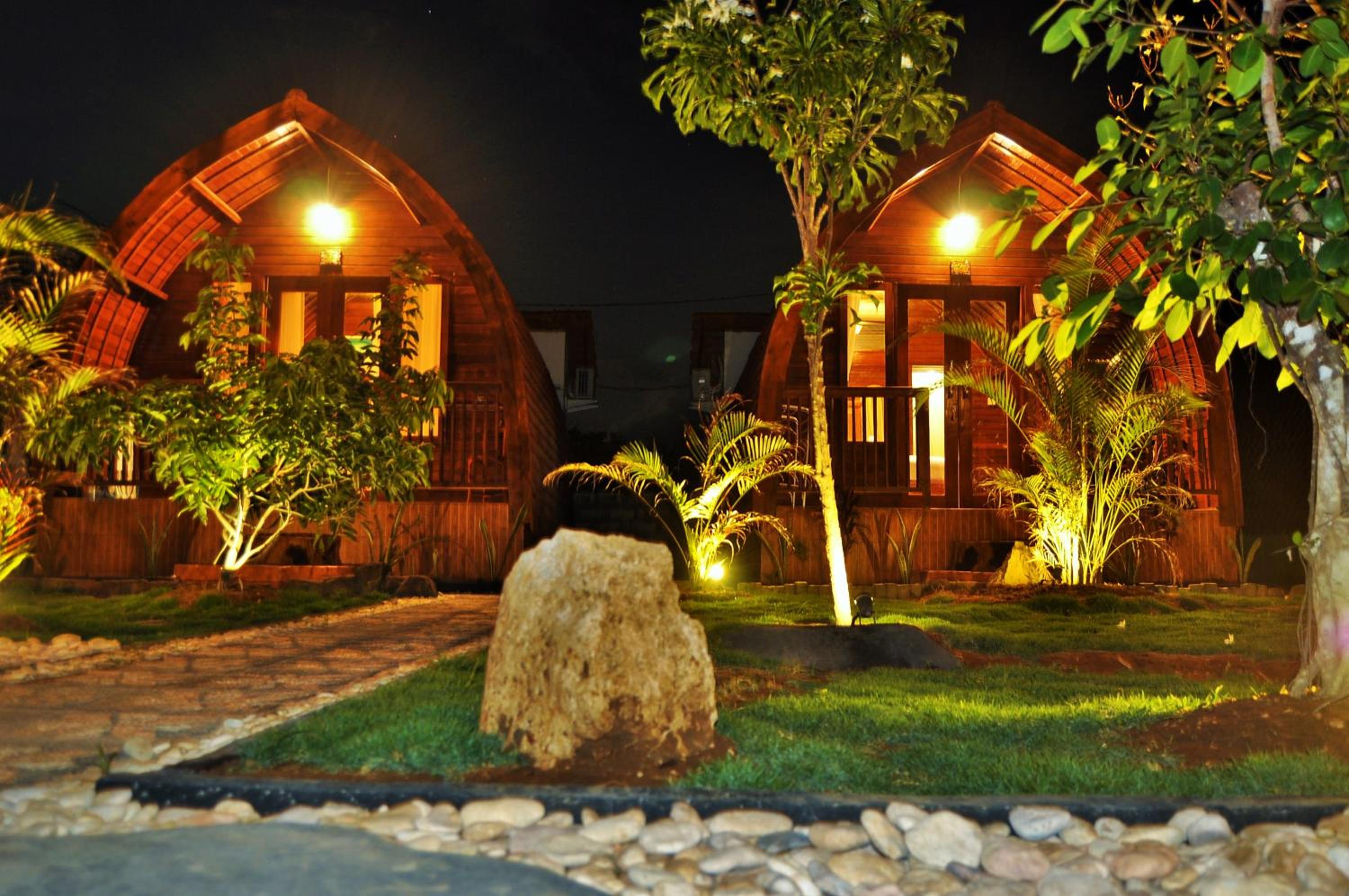 Setilas Bungalows view 3