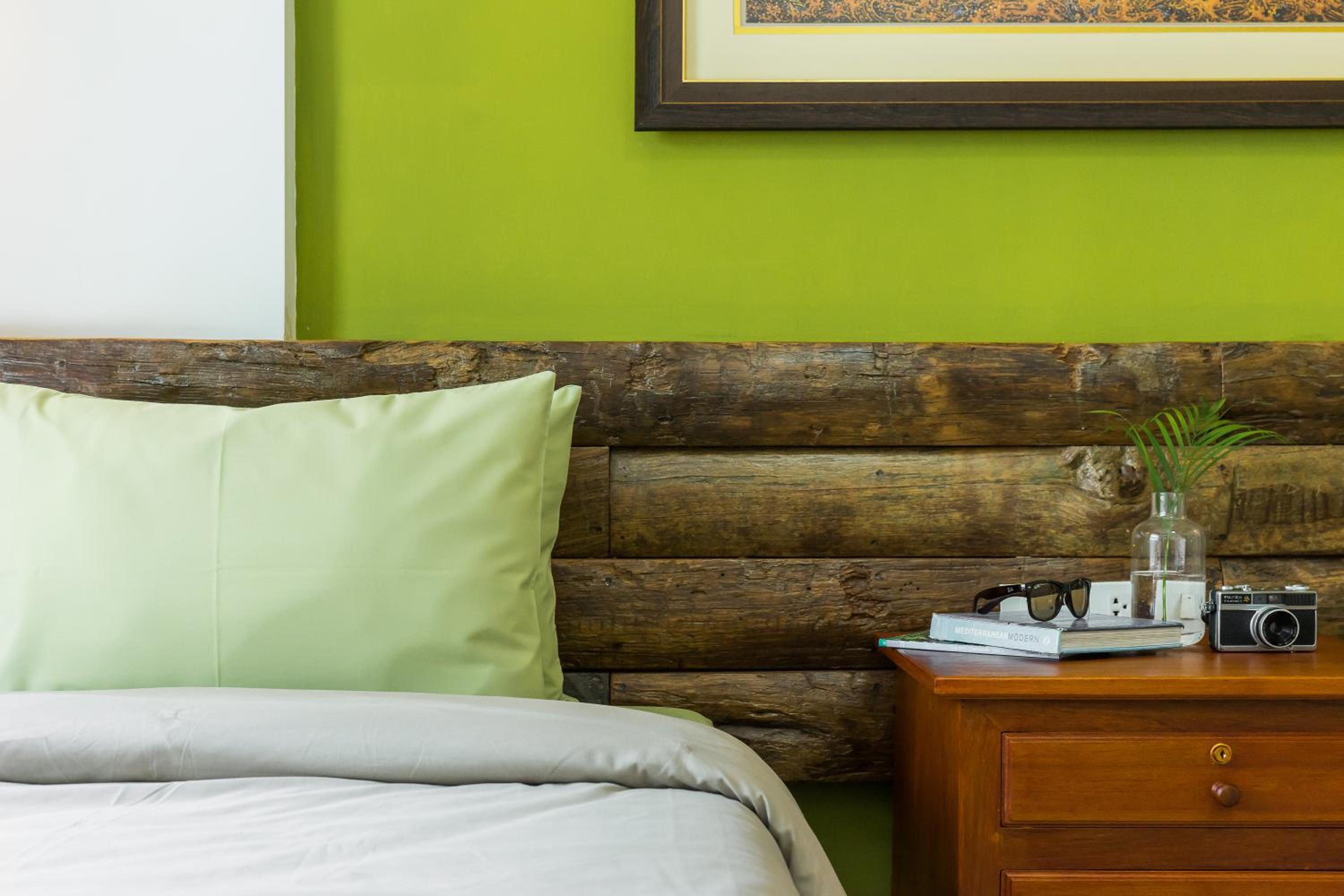Banthat Thong Hostel