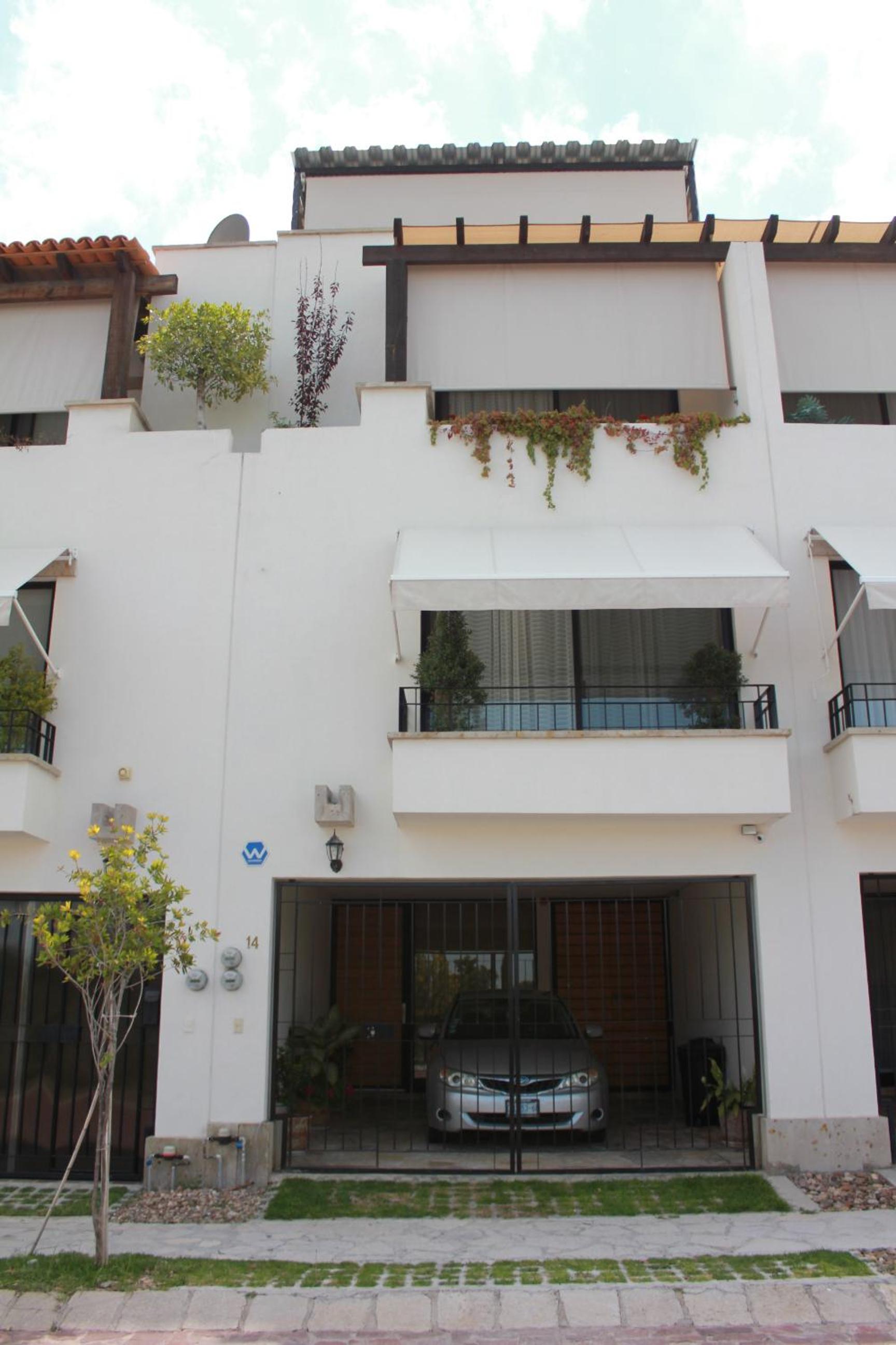 Casa Primavera La Conspiracion view 3