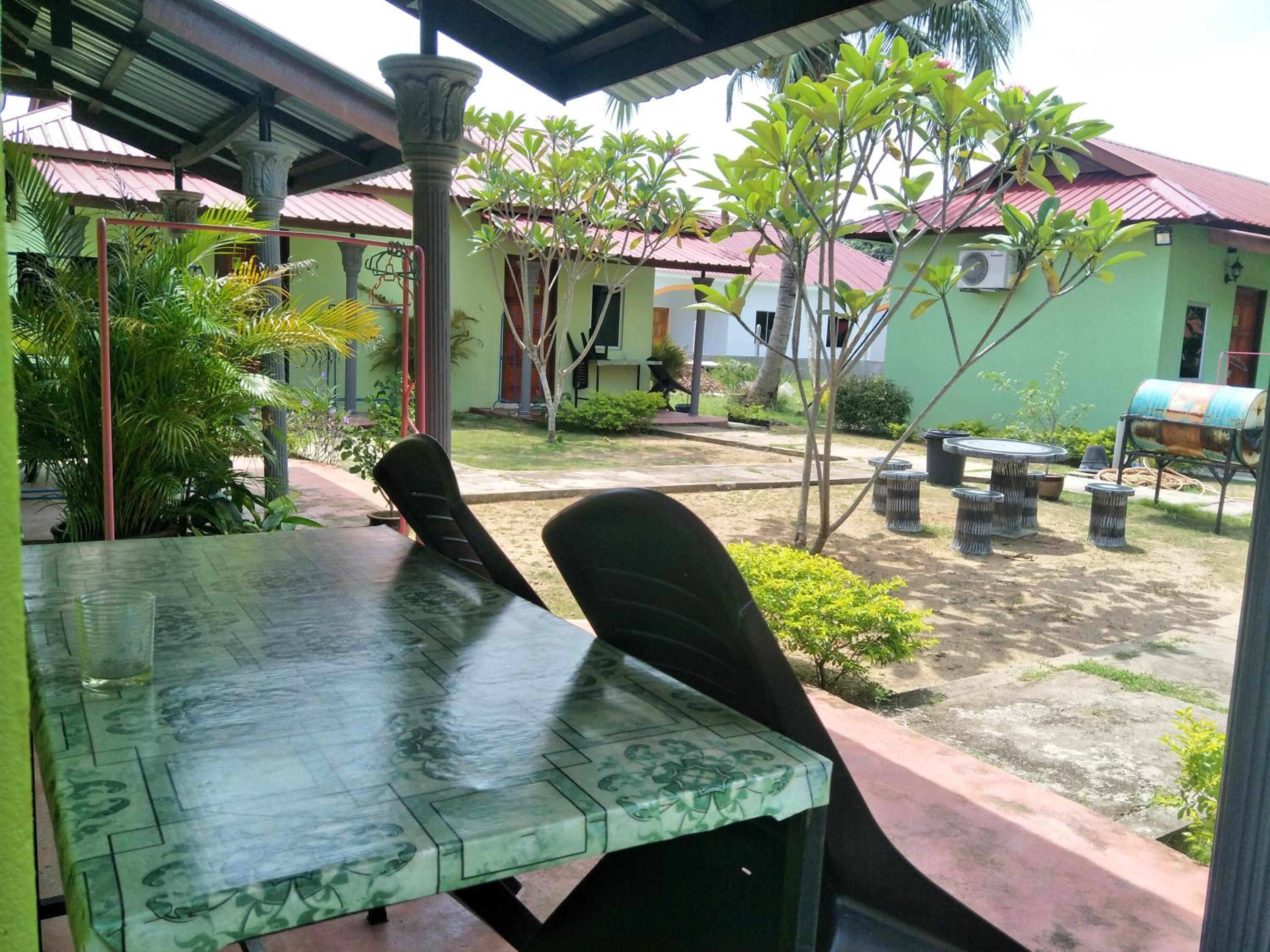 Motel Aurora Damai