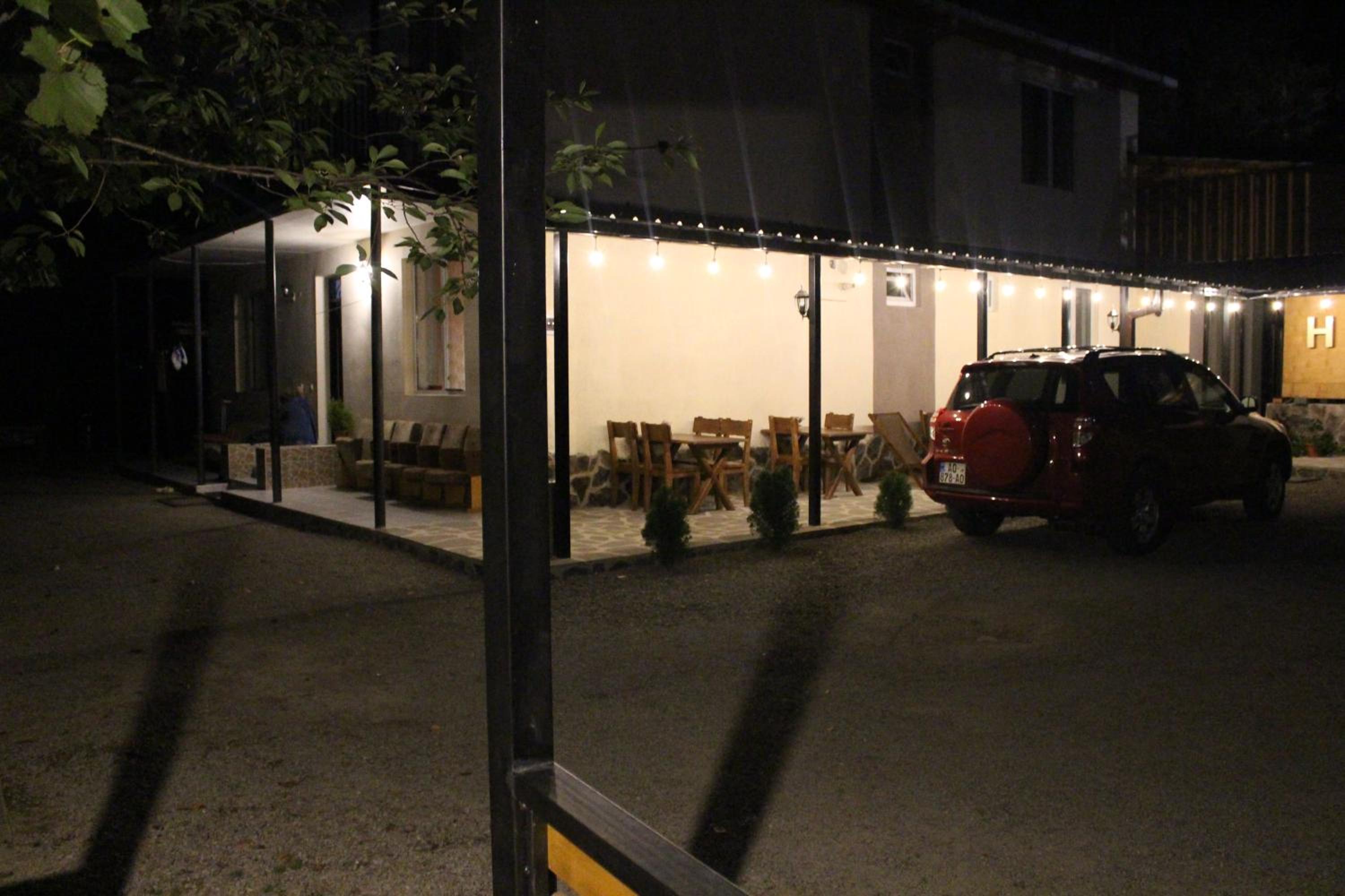 Photo 42