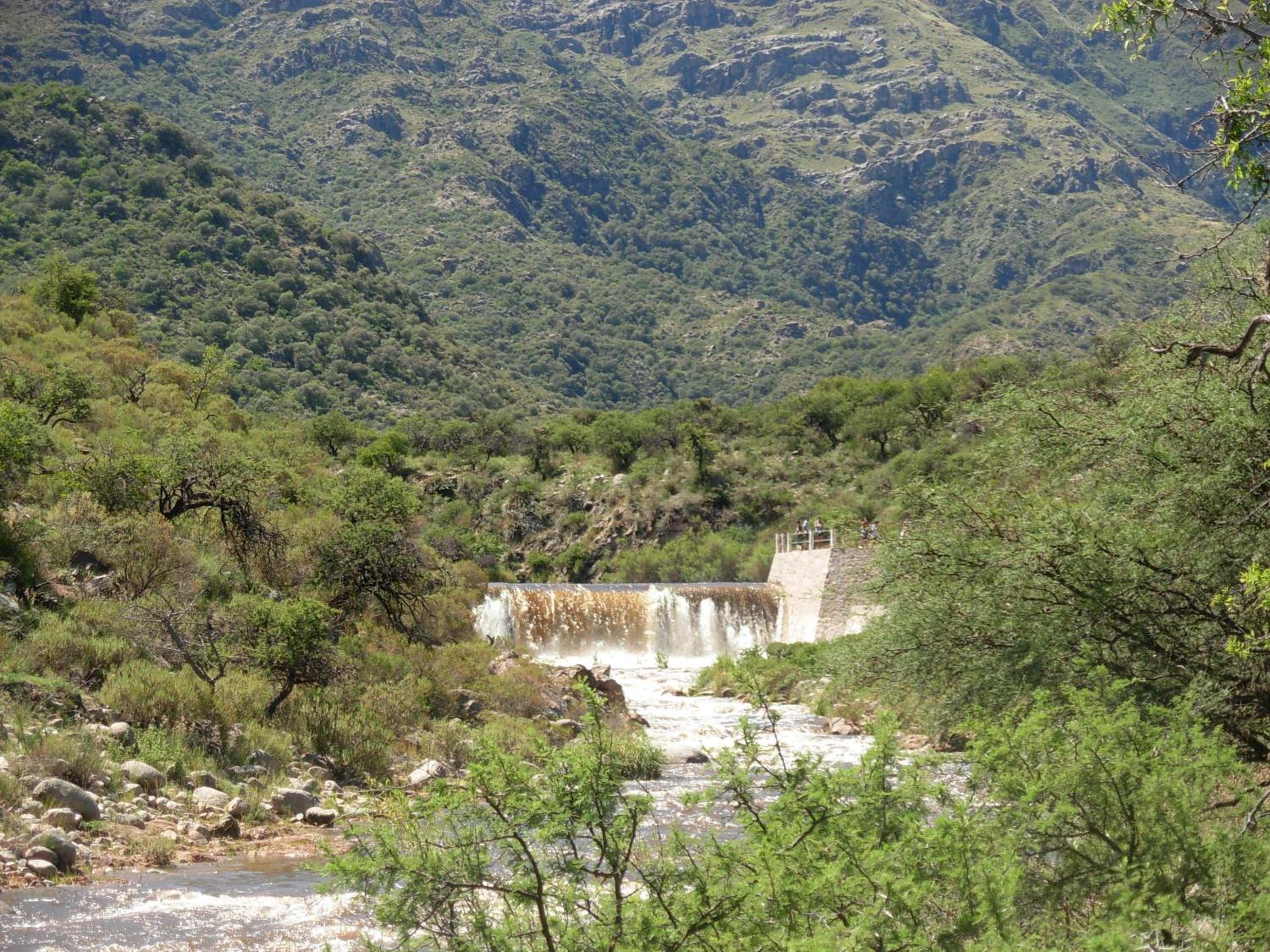 Complejo Arlington Village