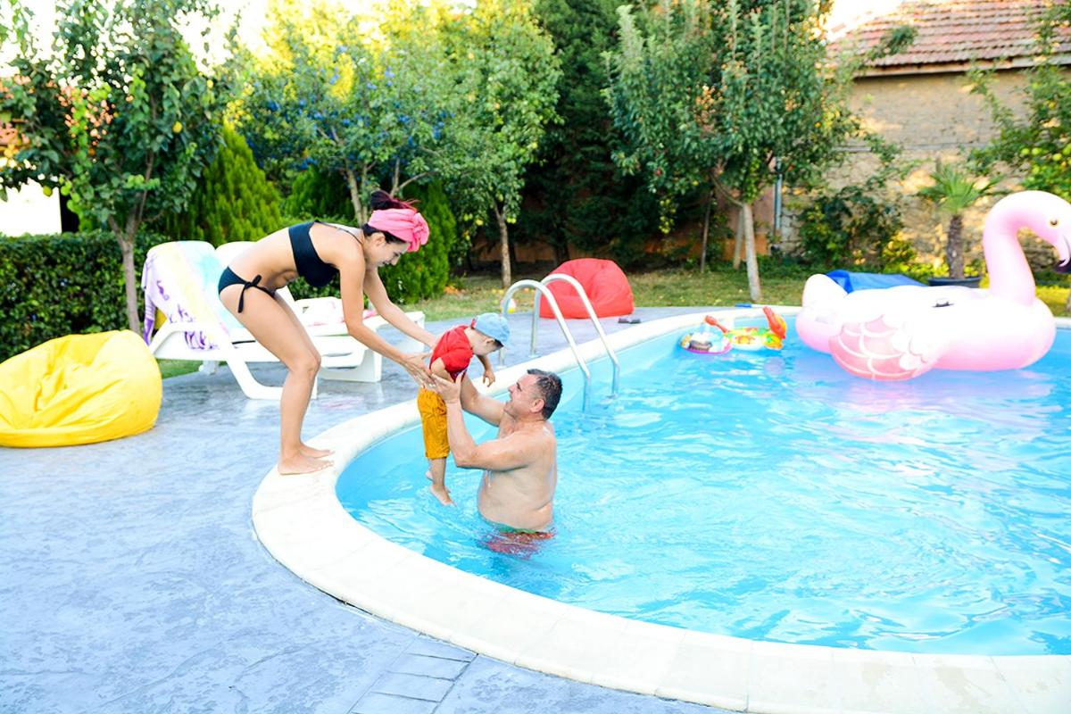 Guest House Raiski Kаt