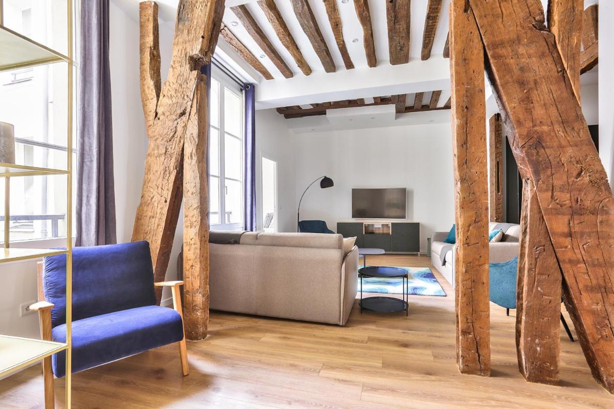 67 - Amazing Parisian Flat