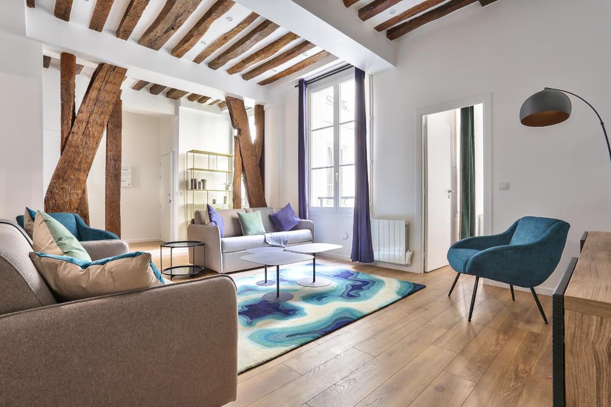 67 - Amazing Parisian Flat