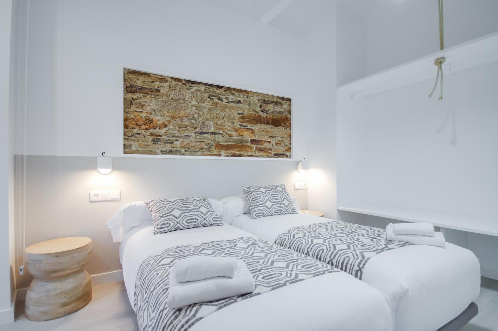 Santiago Center Rooms